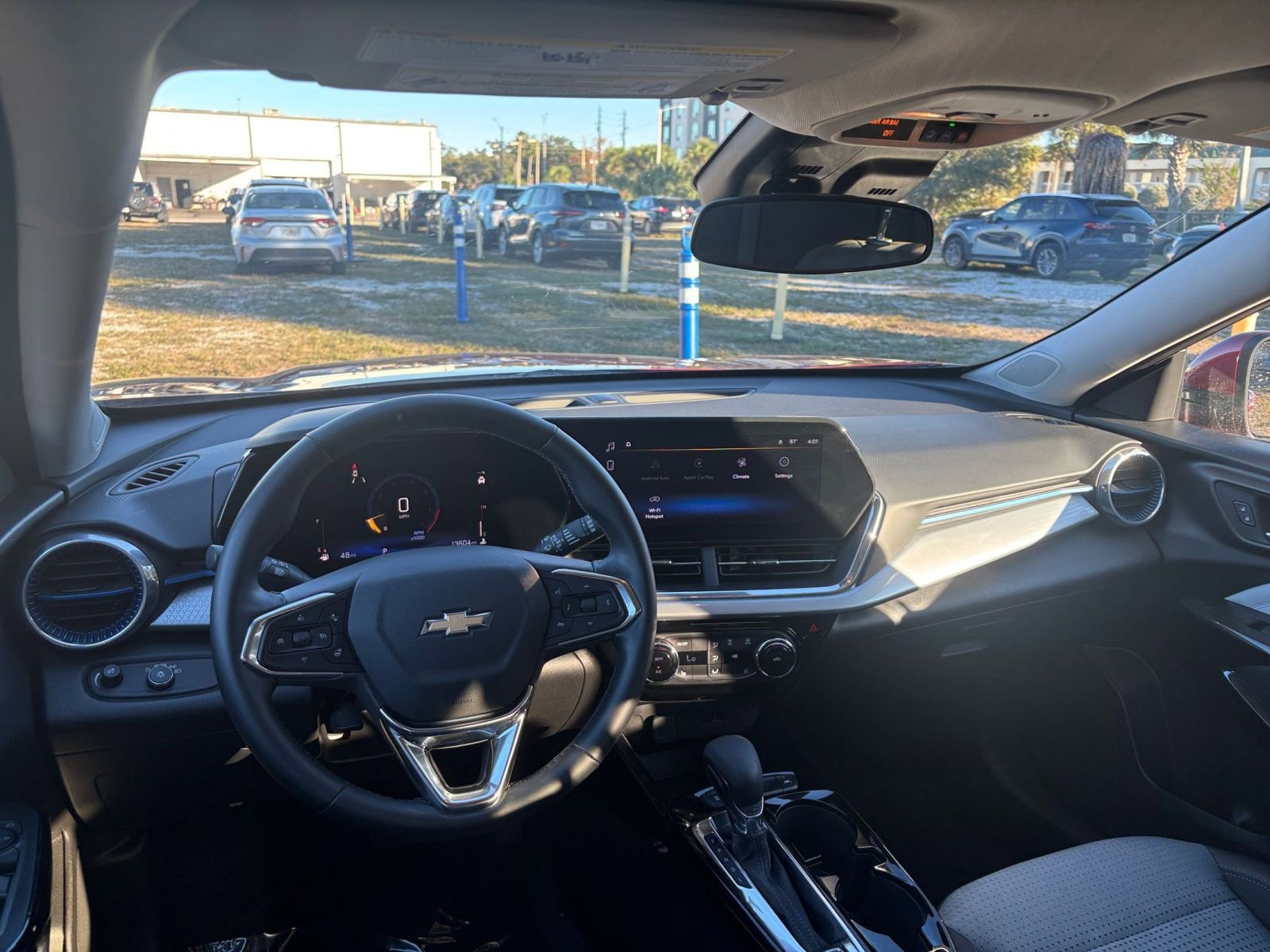 Thumbnail: 2025 Chevrolet Trax - 33