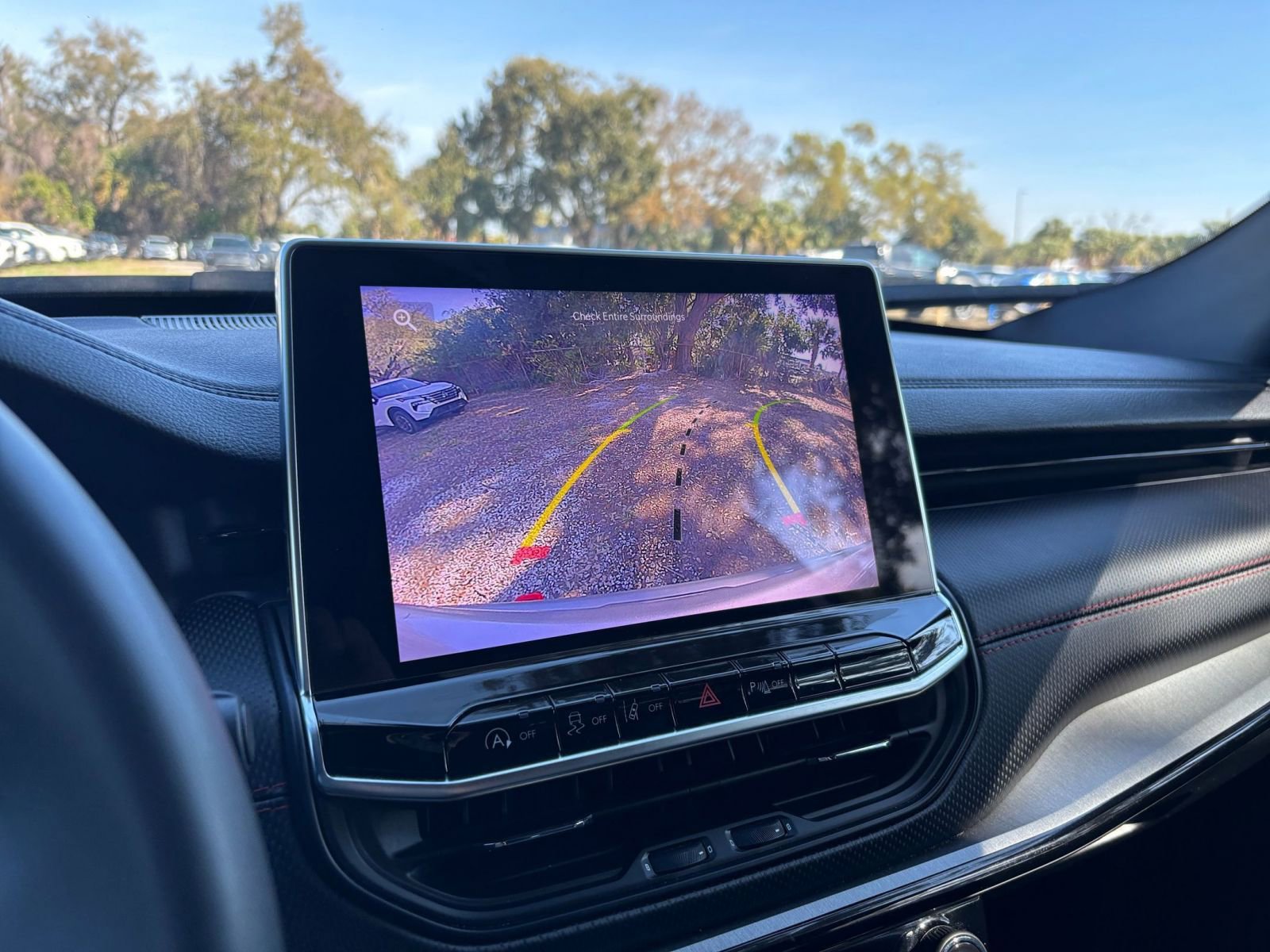 Thumbnail: 2025 Jeep Compass - 24