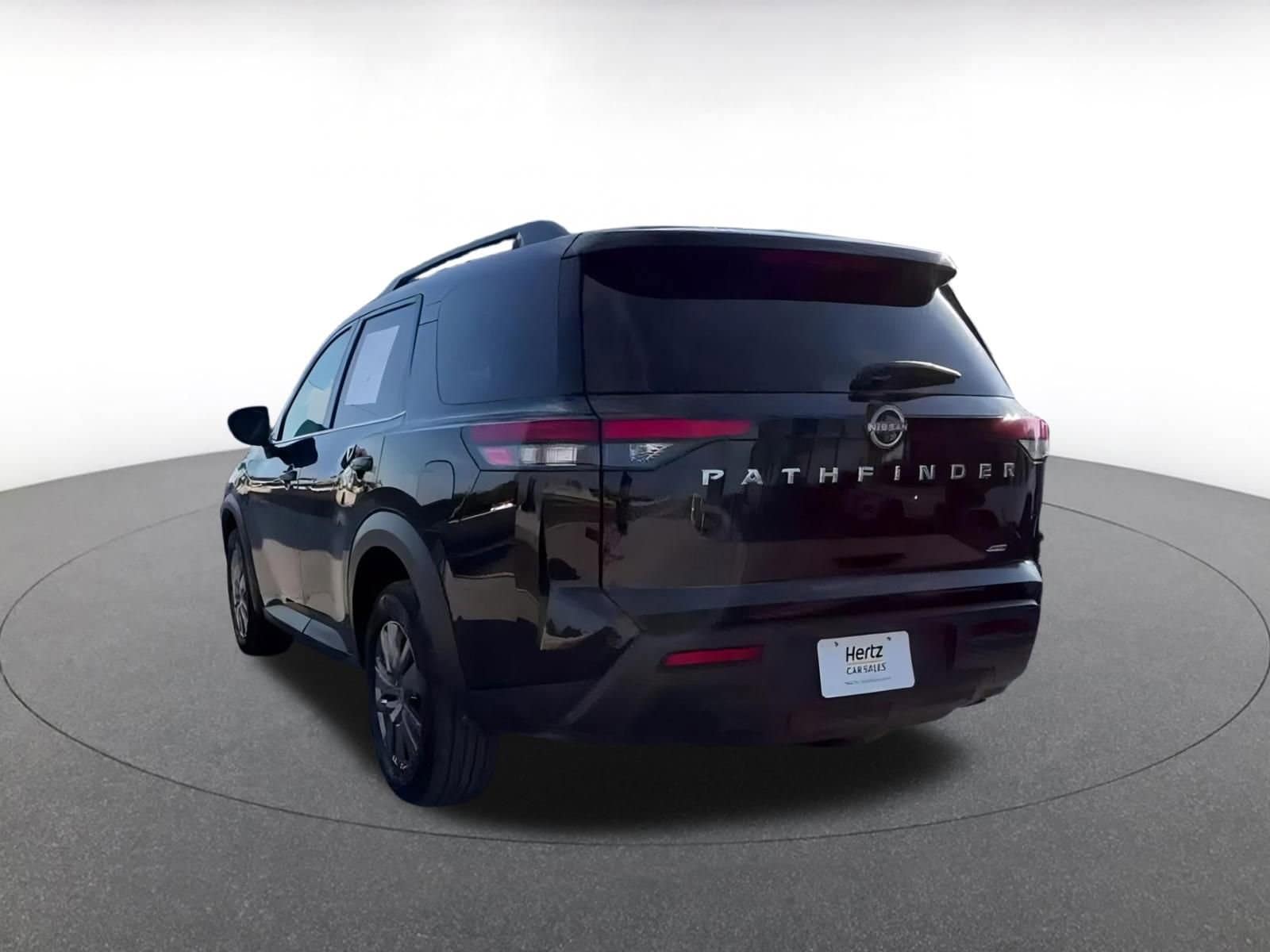 Thumbnail: 2025 Nissan Pathfinder - 10