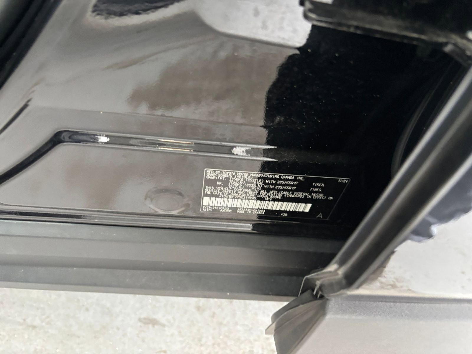 Thumbnail: 2025 Toyota RAV4 - 31