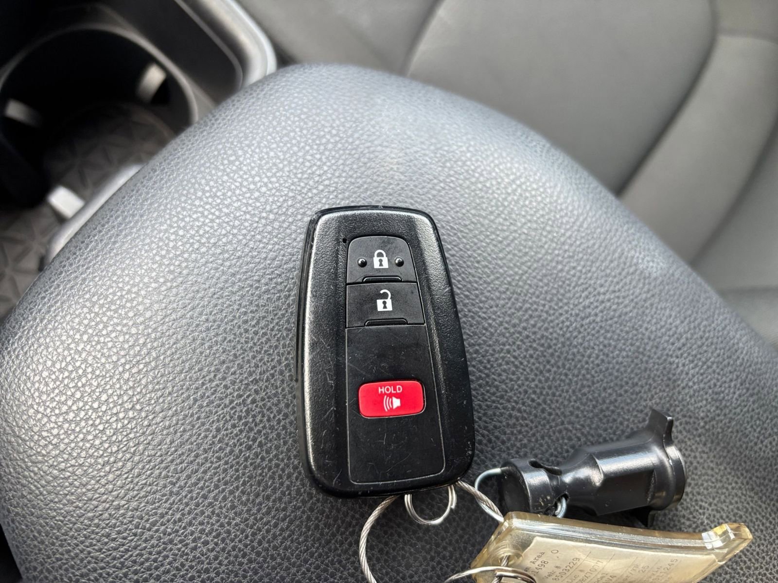 Thumbnail: 2025 Toyota RAV4 - 24