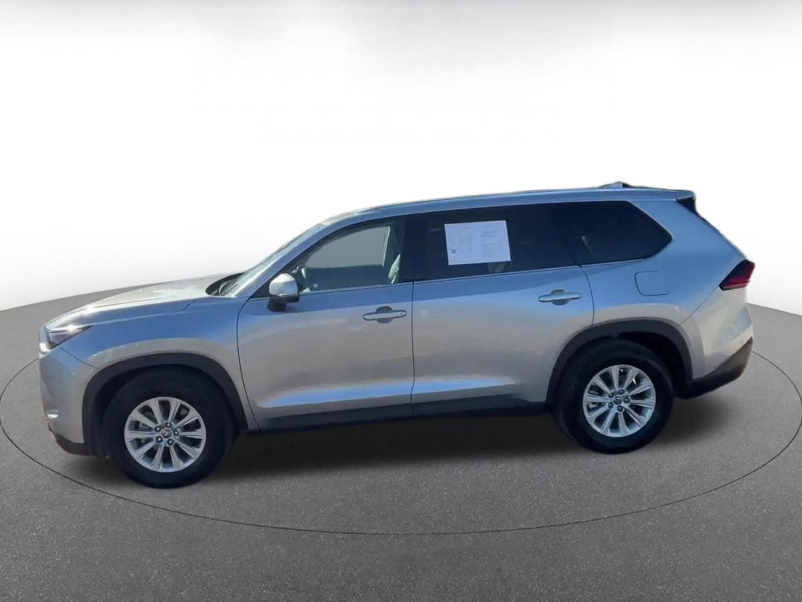 Thumbnail: 2025 Toyota Grand Highlander - 9