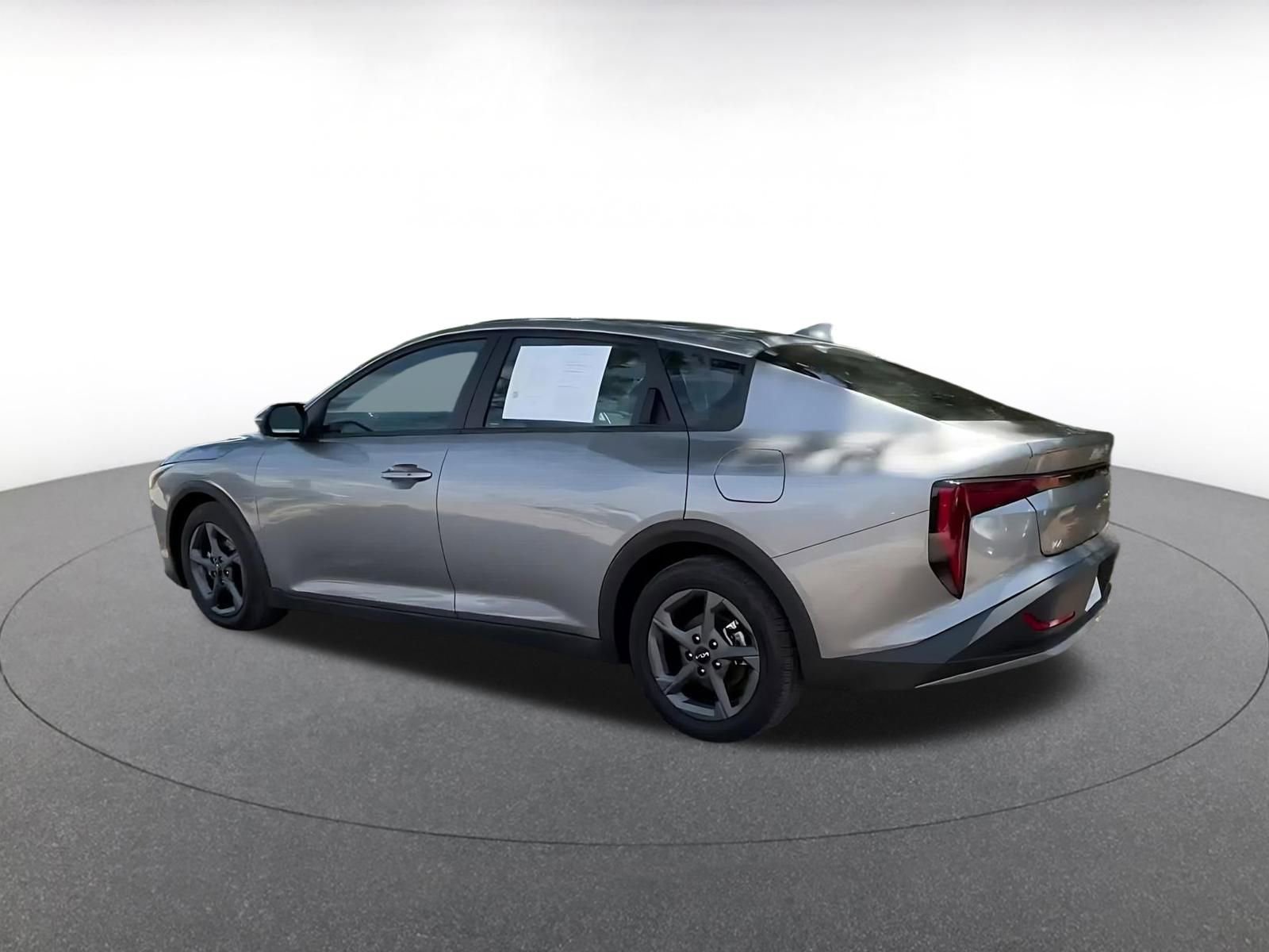 Thumbnail: 2025 Kia K4 - 10
