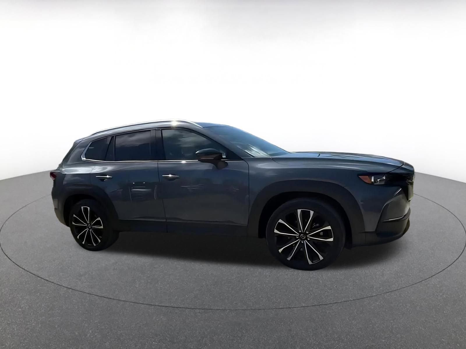 2025 Mazda CX-50 Premium Plus