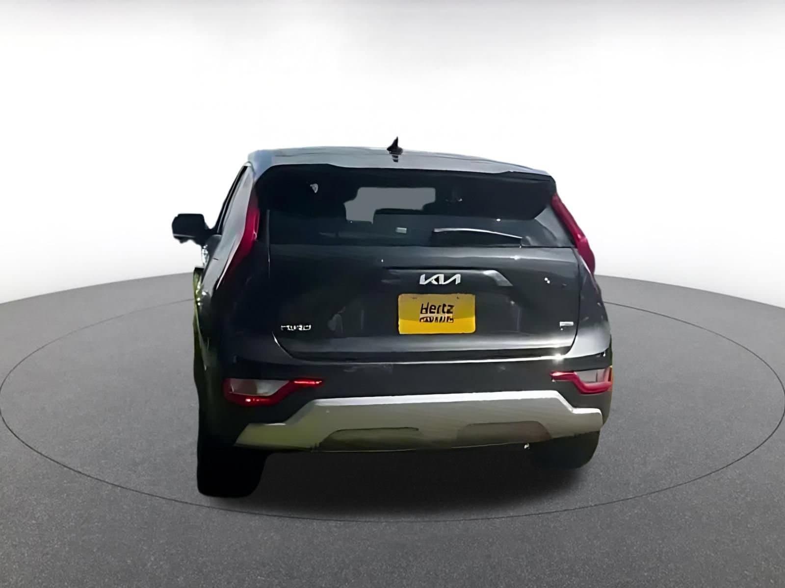Thumbnail: 2026 Kia Niro - 10