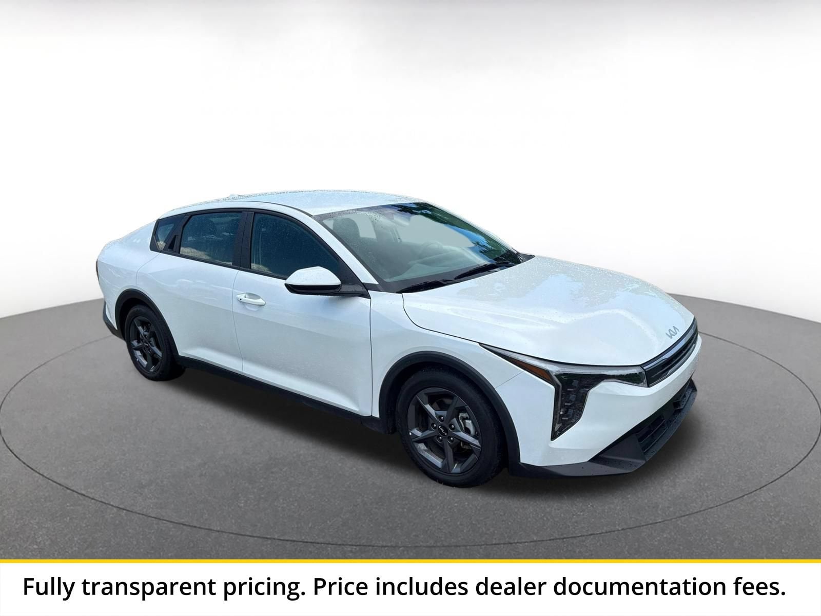 Thumbnail: 2025 Kia K4 - 1