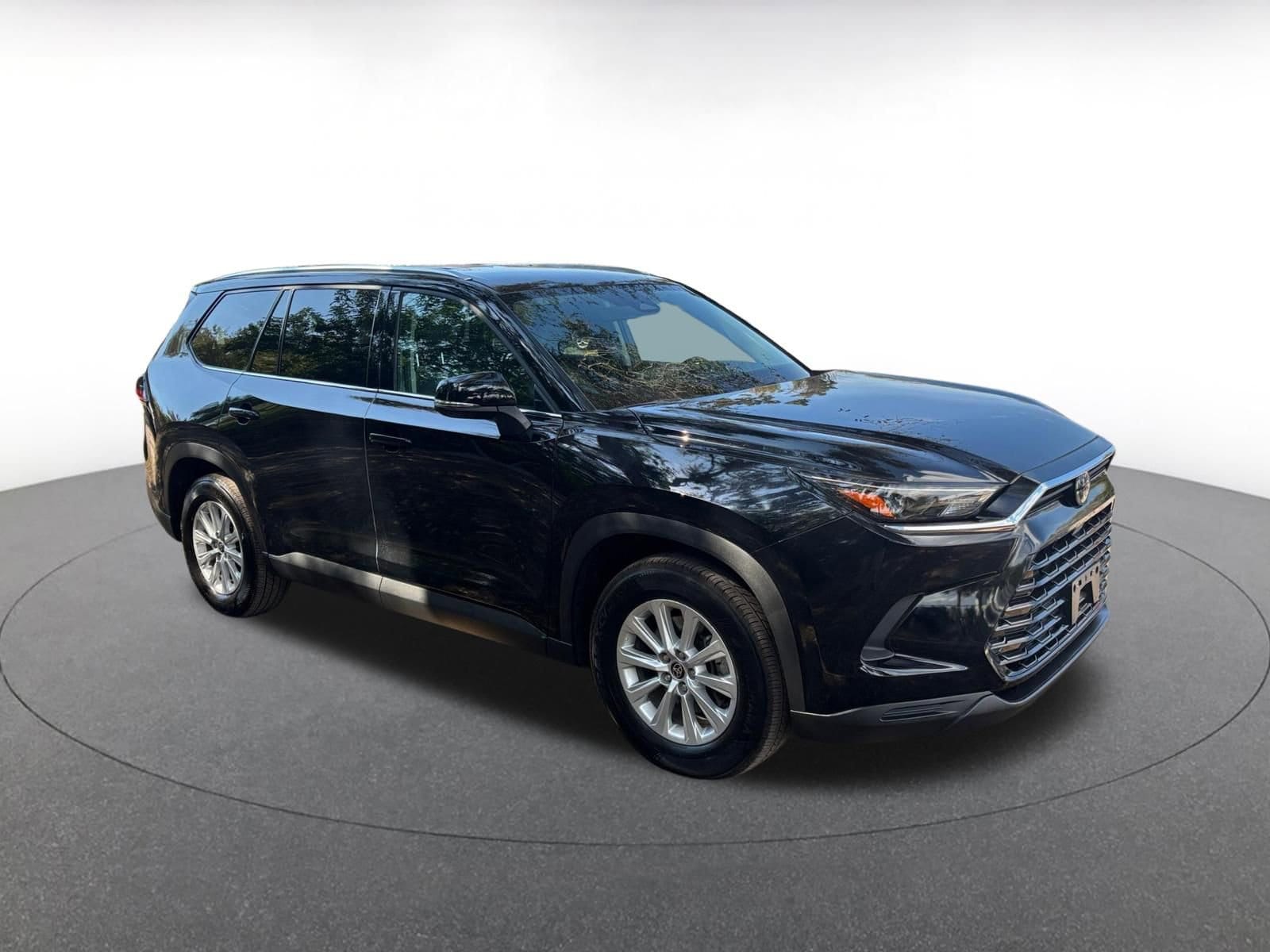 Thumbnail: 2025 Toyota Grand Highlander - 1