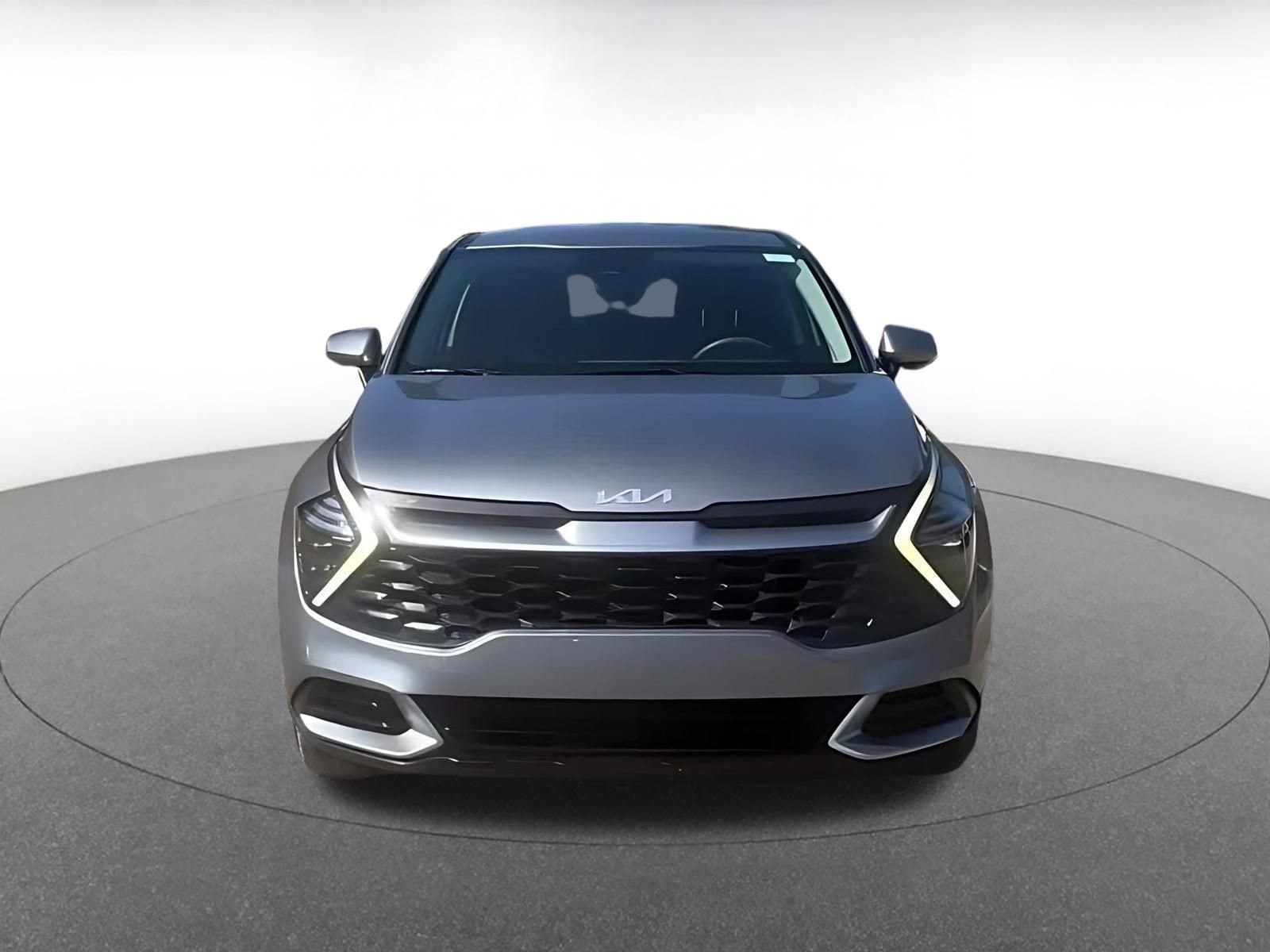 Thumbnail: 2025 Kia Sportage - 4