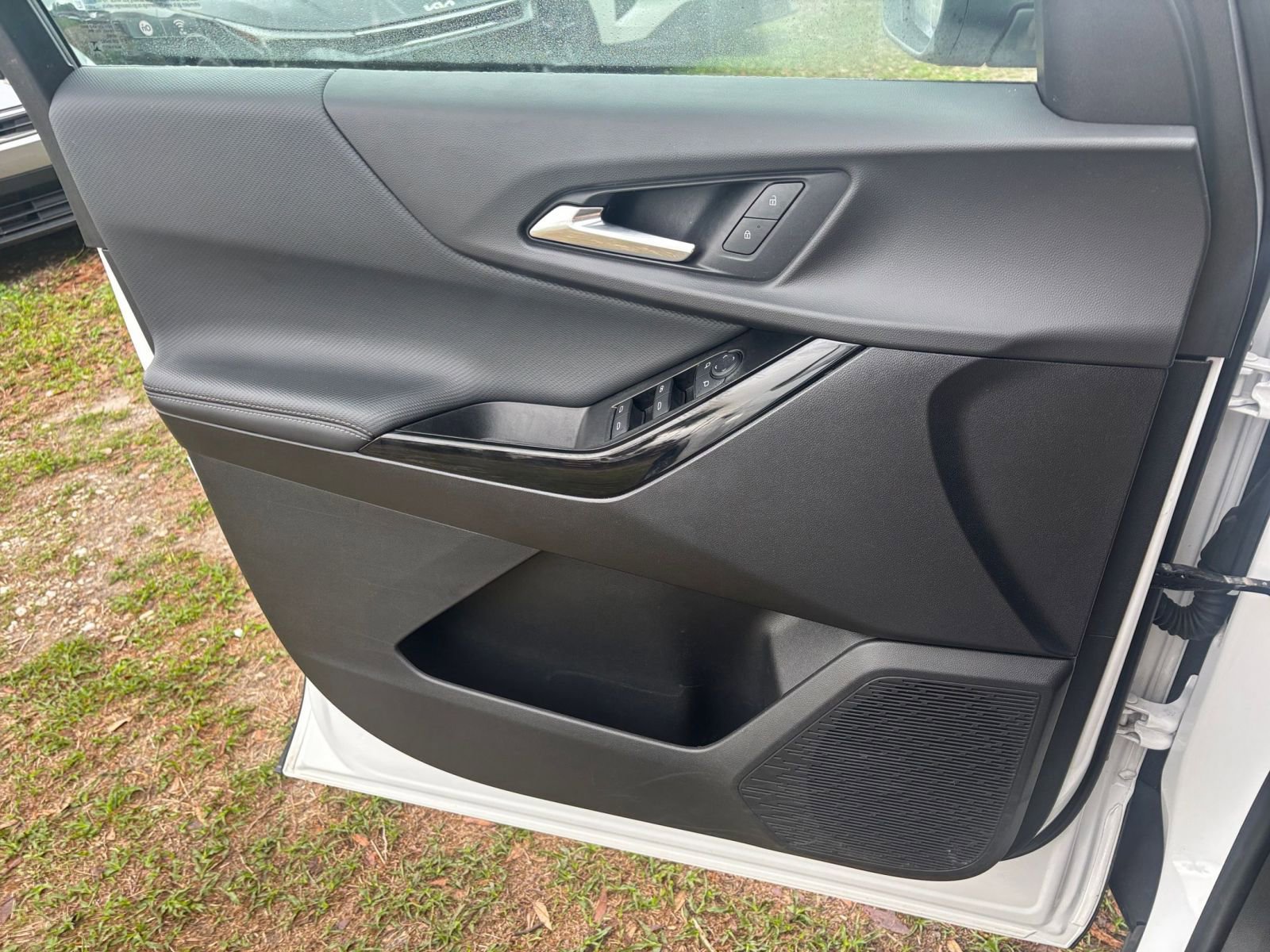 Thumbnail: 2025 Chevrolet Equinox - 18