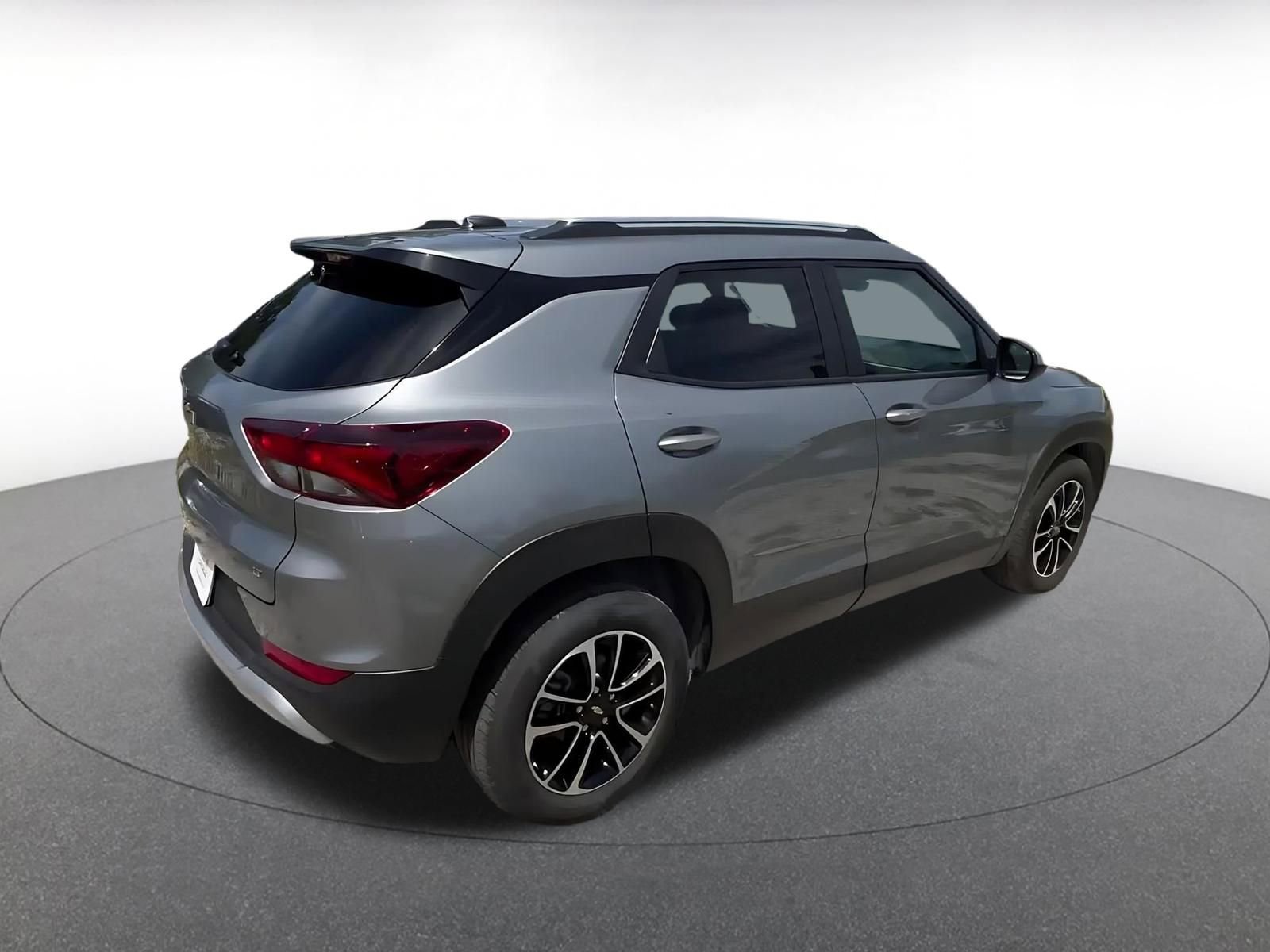 Thumbnail: 2025 Chevrolet TrailBlazer - 14