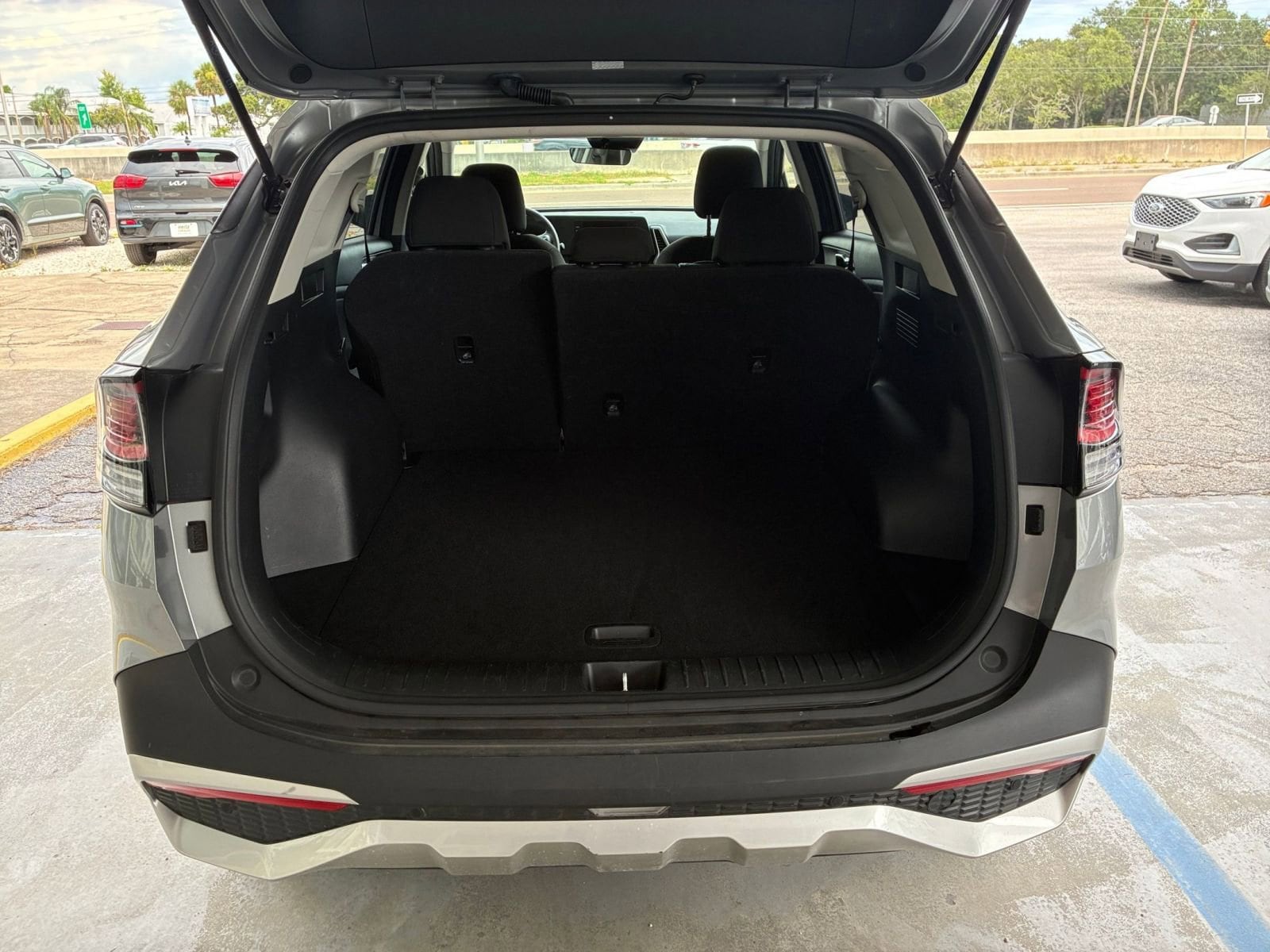 Thumbnail: 2024 Kia Sportage - 30