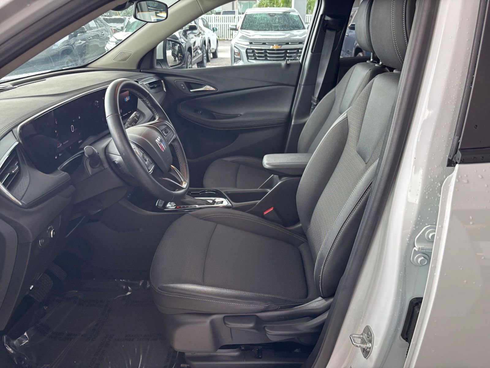 Thumbnail: 2025 Buick Encore GX - 25