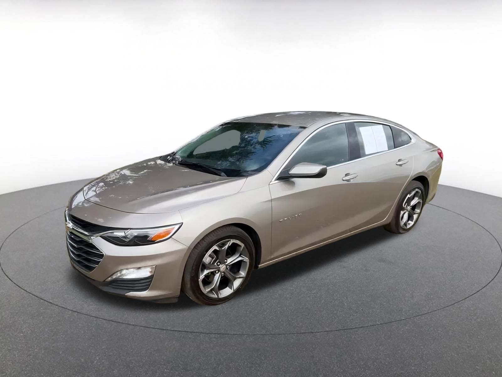 Thumbnail: 2024 Chevrolet Malibu - 8