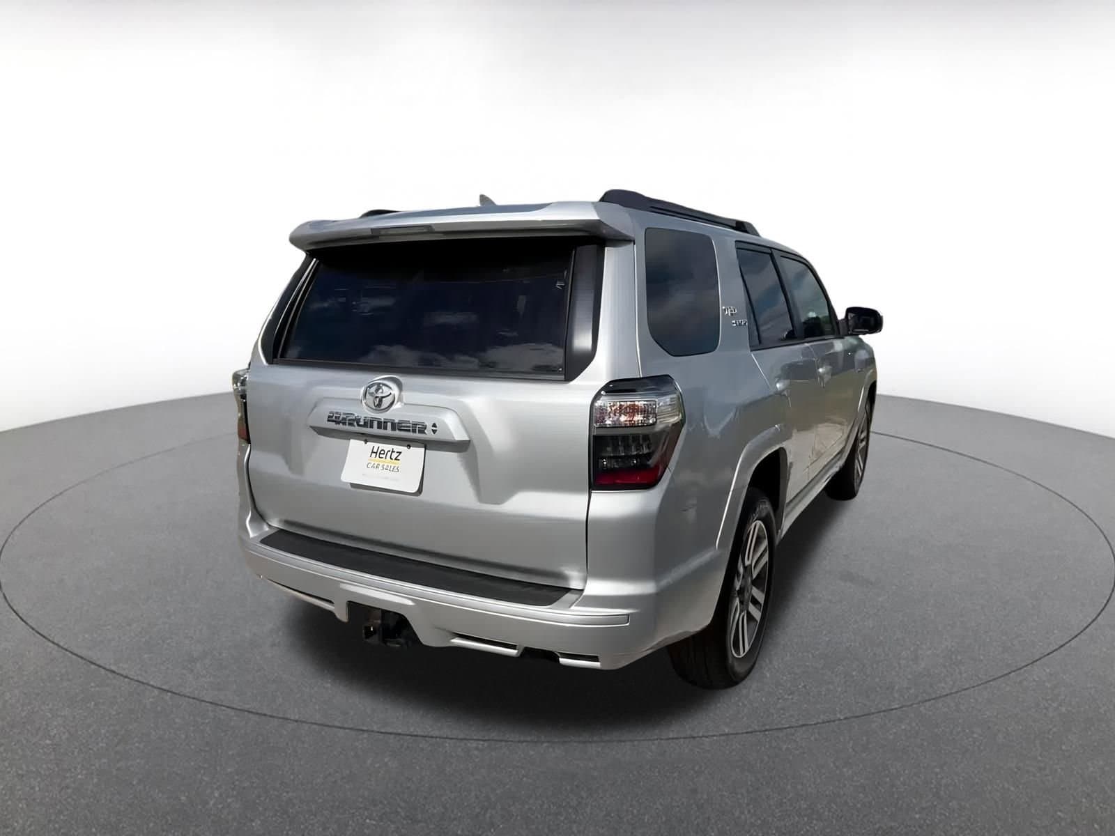 Thumbnail: 2024 Toyota 4Runner - 15