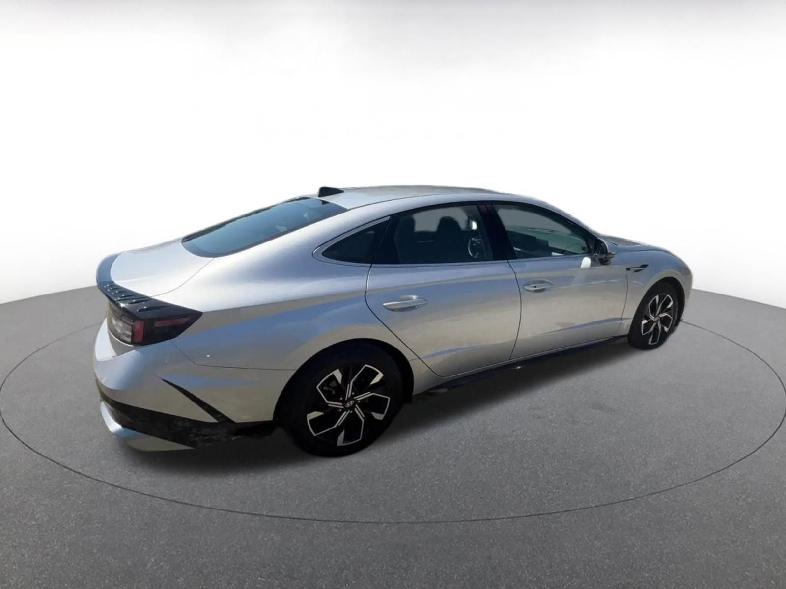 Thumbnail: 2025 Hyundai Sonata - 15