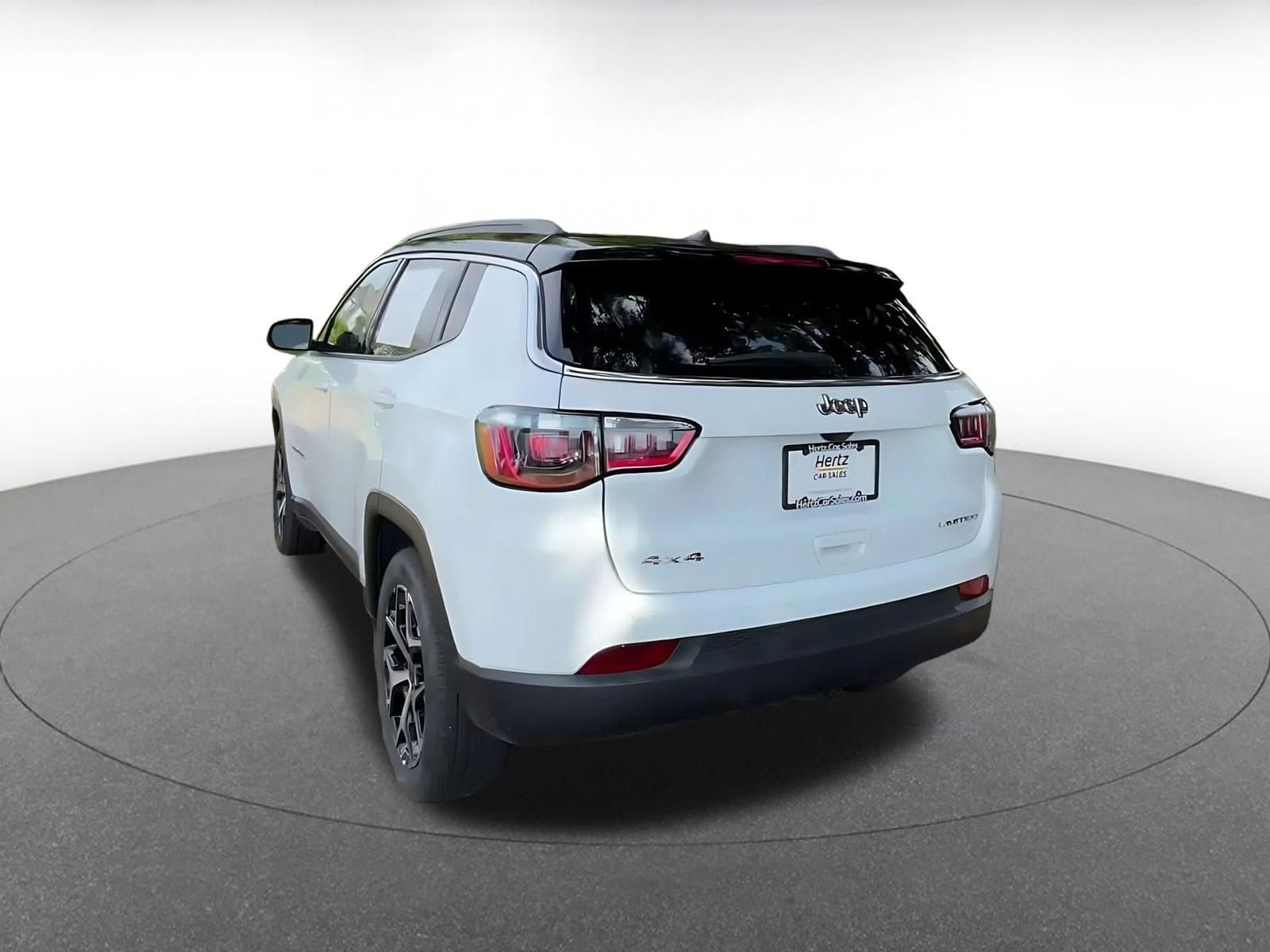 Thumbnail: 2025 Jeep Compass - 11