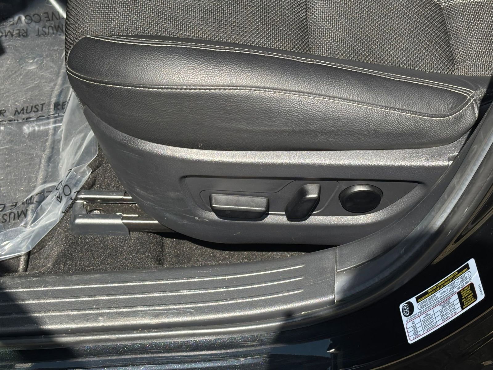 Thumbnail: 2025 Mazda CX-50 - 23