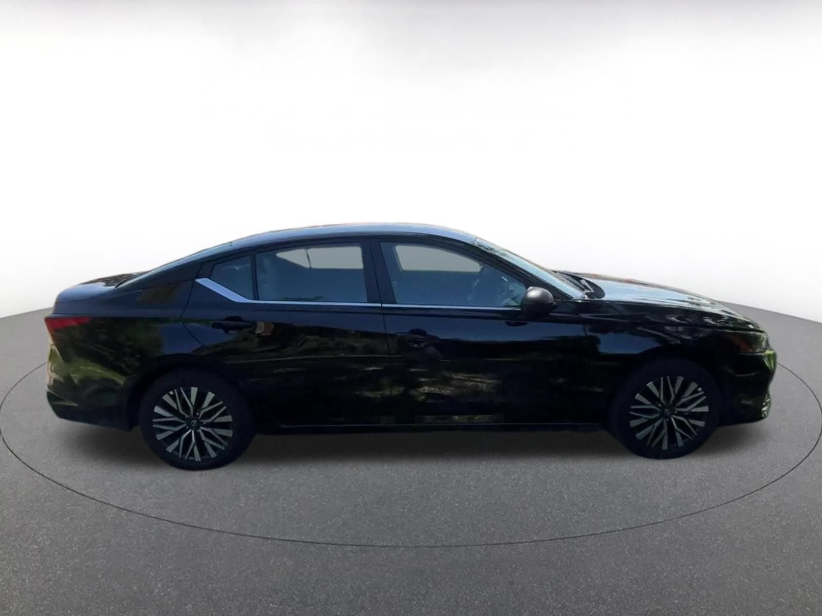Thumbnail: 2026 Nissan Altima - 15