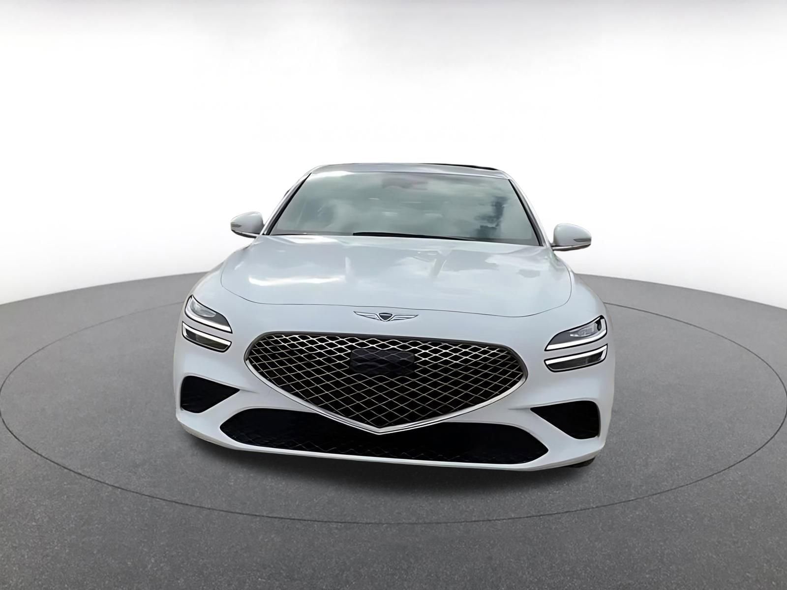 Thumbnail: 2025 Genesis G70 - 3