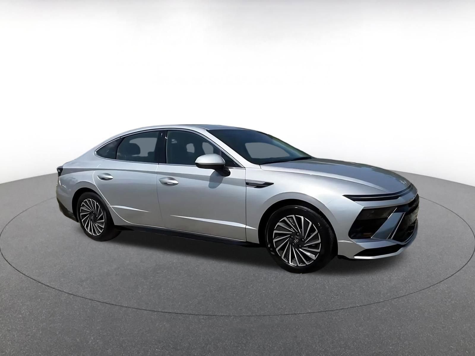 Thumbnail: 2025 Hyundai Sonata - 2