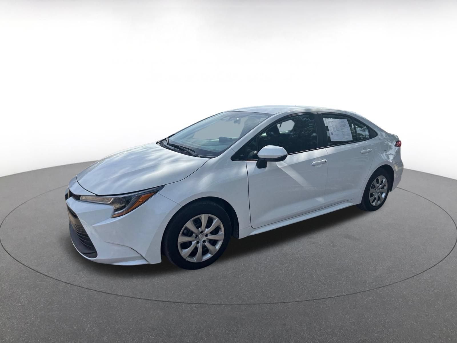 Thumbnail: 2025 Toyota Corolla - 4