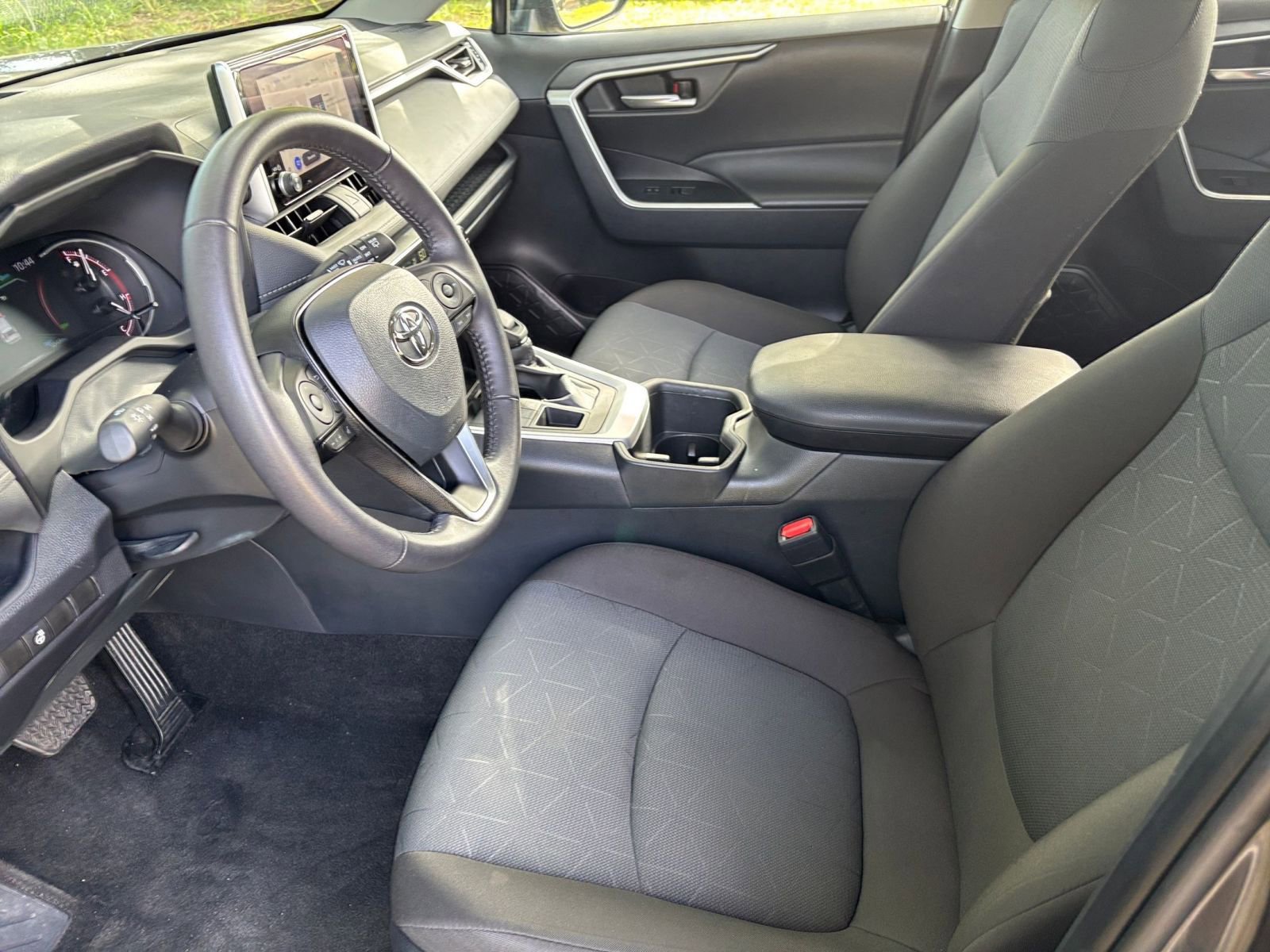 Thumbnail: 2024 Toyota RAV4 - 27