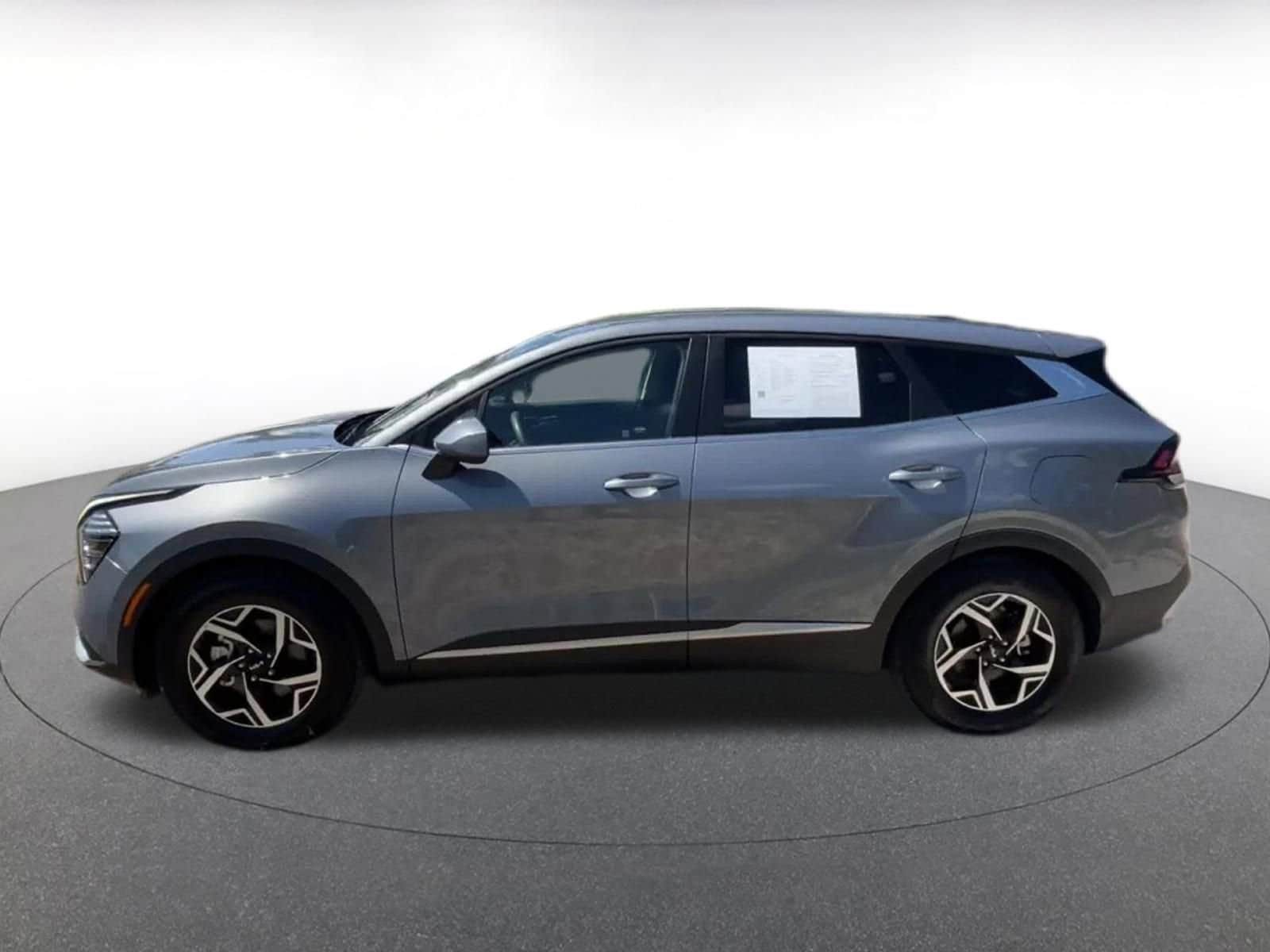 Thumbnail: 2025 Kia Sportage - 10