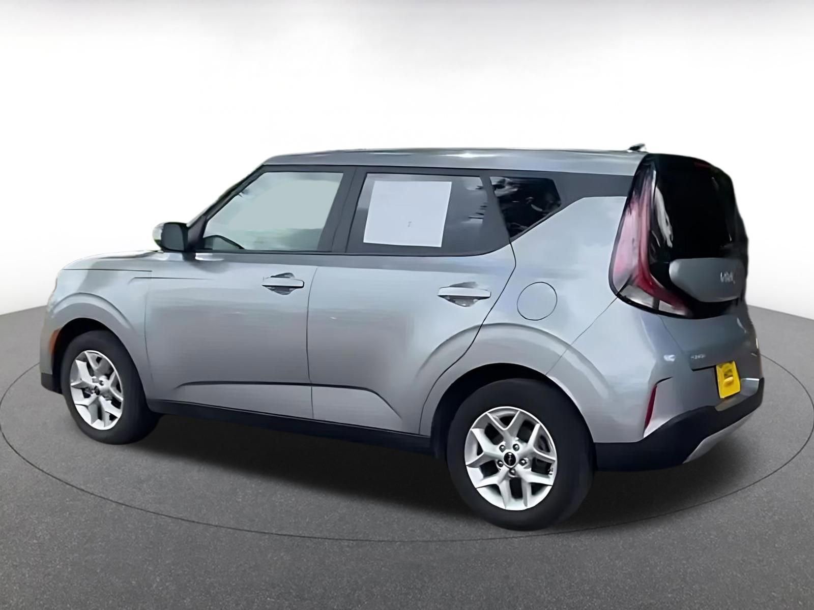 Thumbnail: 2025 Kia Soul - 10