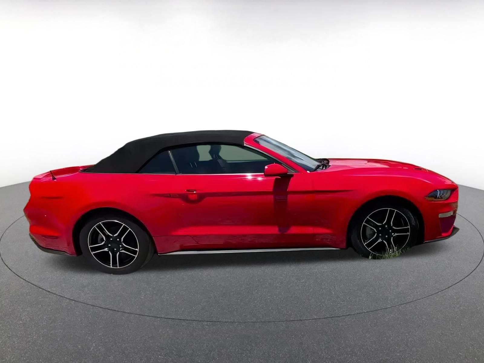 Thumbnail: 2023 Ford Mustang - 16