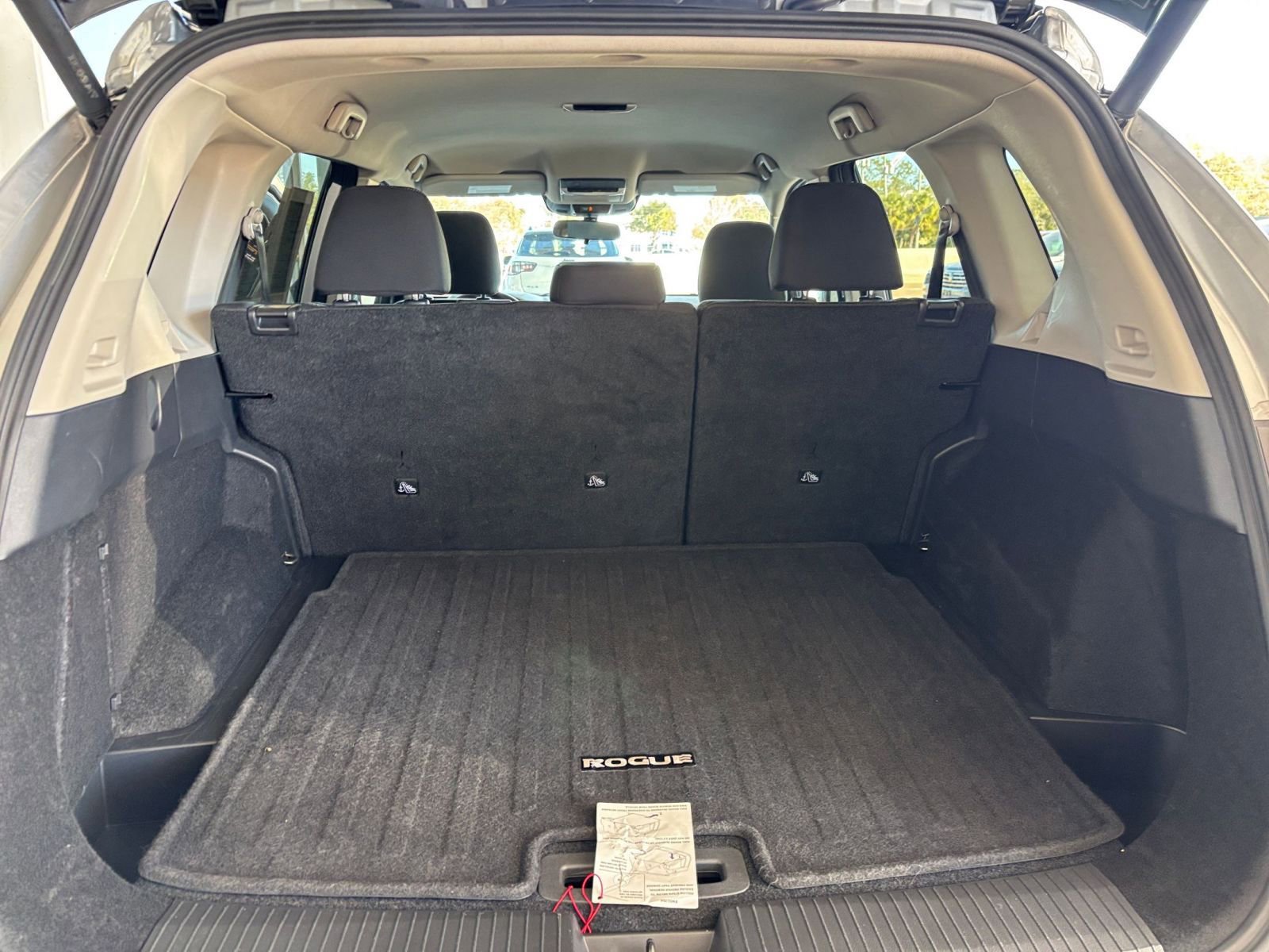 Thumbnail: 2025 Nissan Rogue - 33