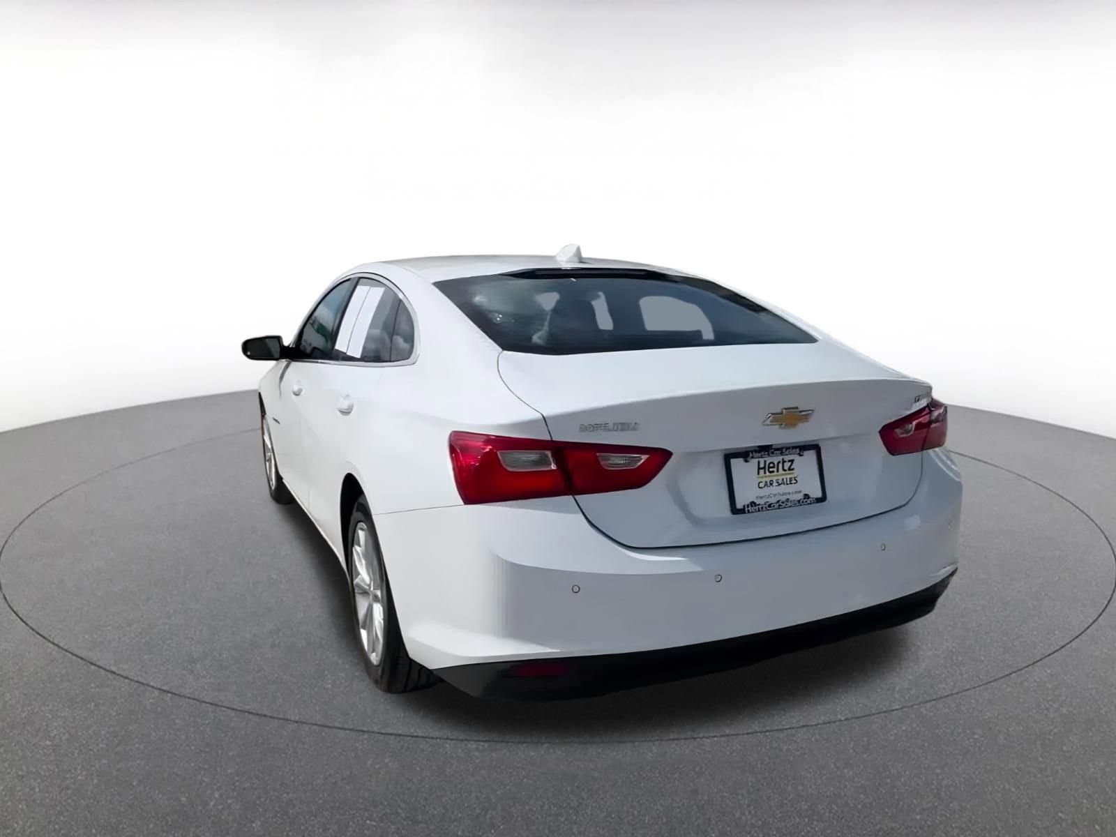 Thumbnail: 2024 Chevrolet Malibu - 11