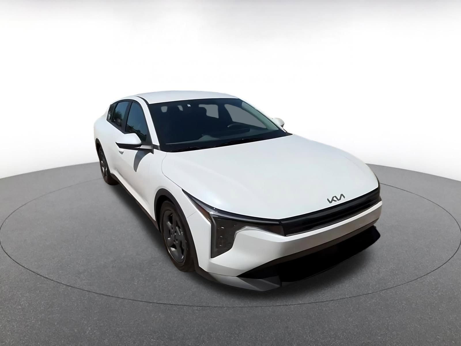 Thumbnail: 2025 Kia K4 - 3