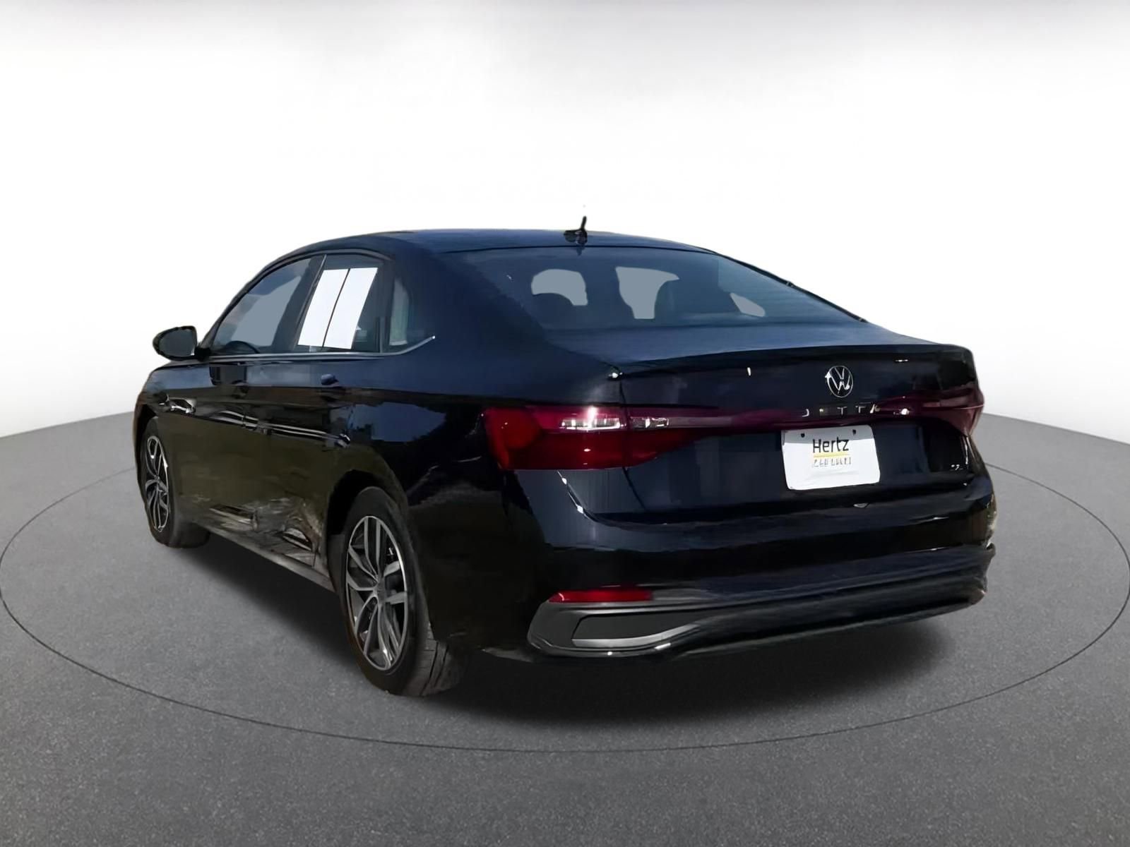 Thumbnail: 2025 Volkswagen Jetta - 11