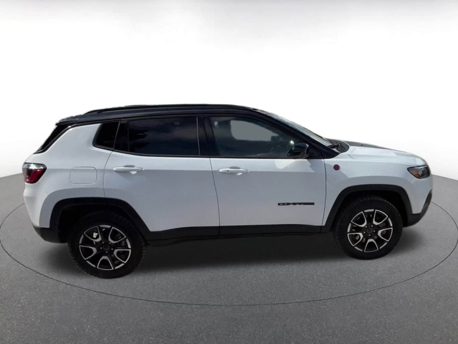 Thumbnail: 2025 Jeep Compass - 16