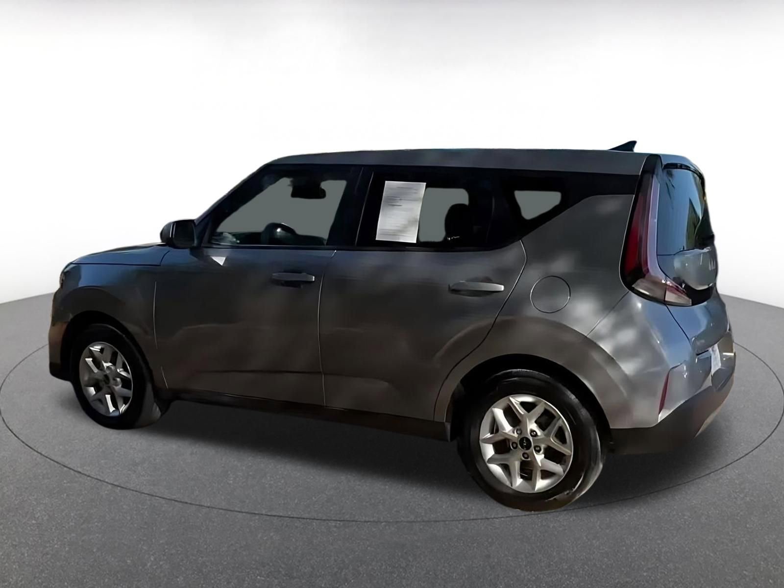Thumbnail: 2025 Kia Soul - 10