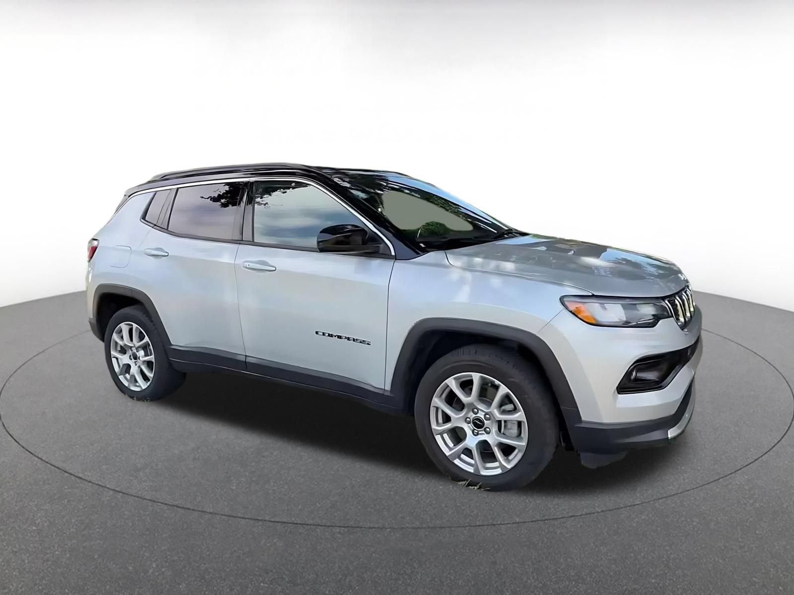 Thumbnail: 2025 Jeep Compass - 2