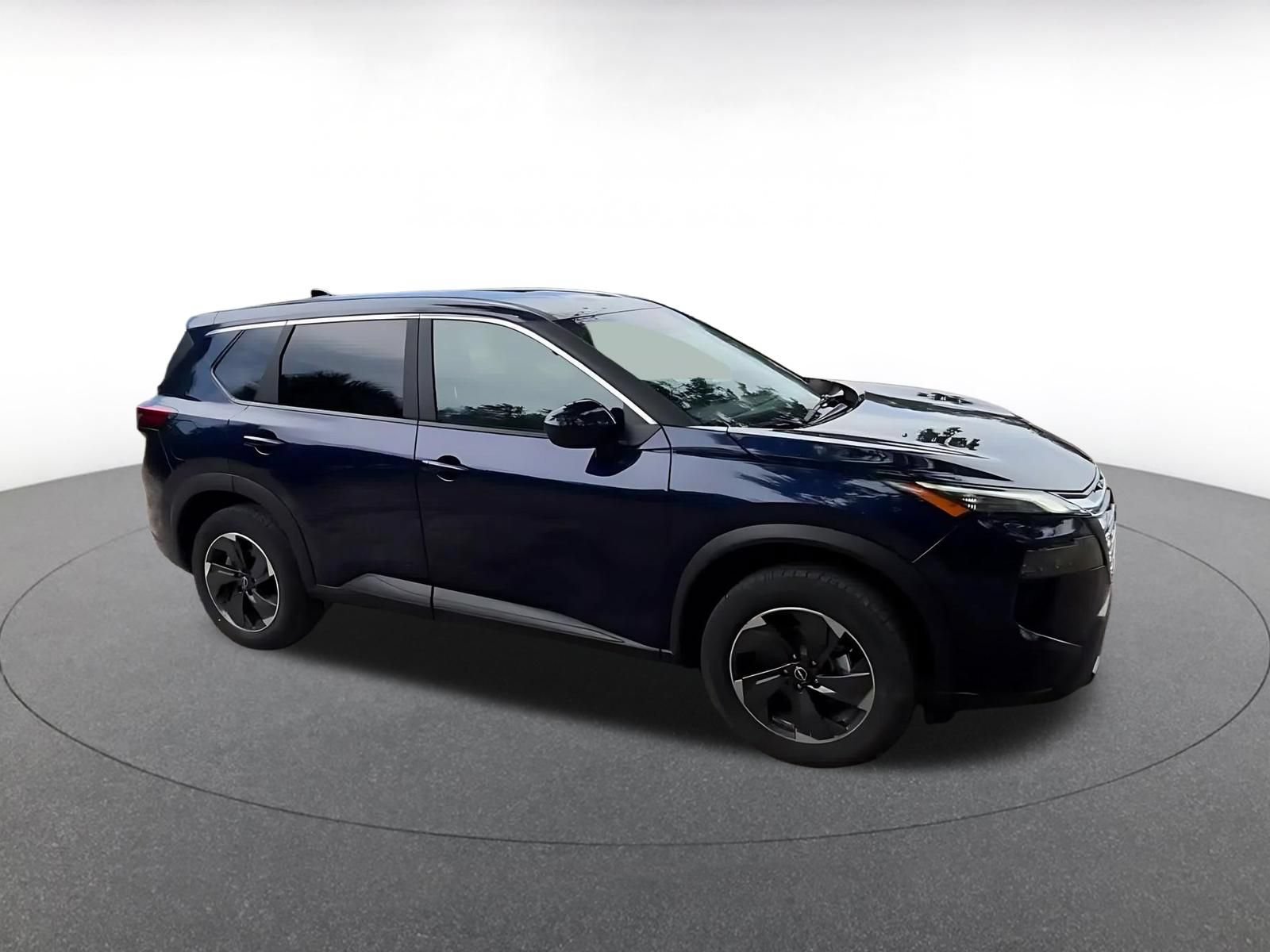Thumbnail: 2025 Nissan Rogue - 2
