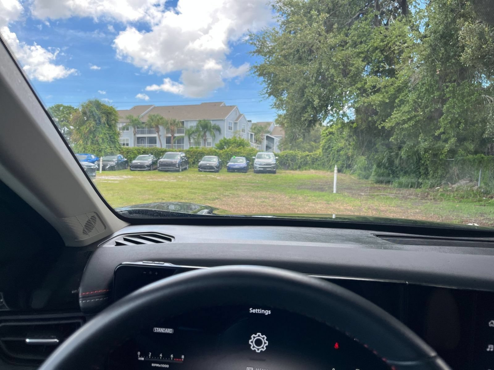 Thumbnail: 2026 Nissan Kicks - 31