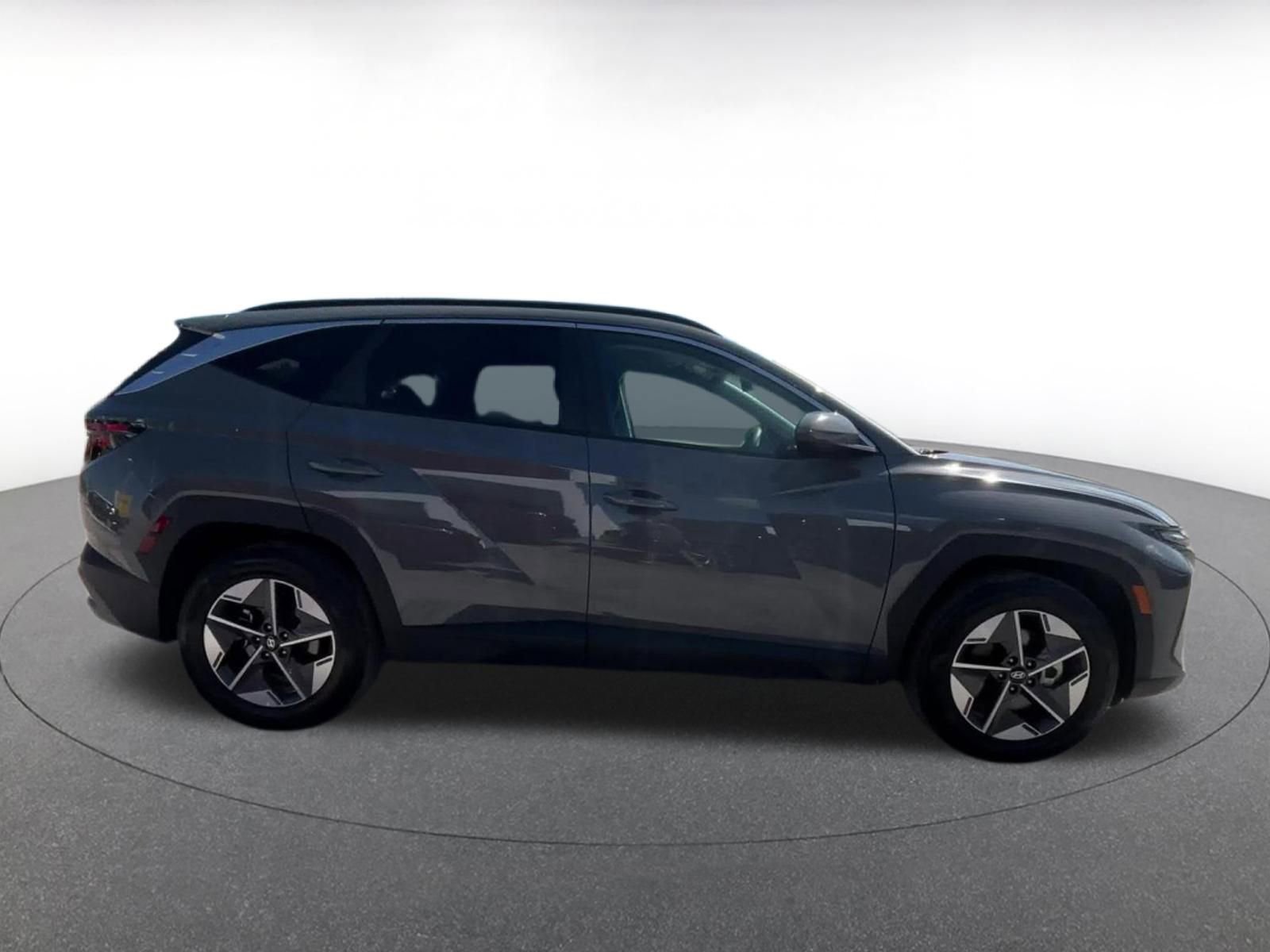 Thumbnail: 2025 Hyundai Tucson - 16