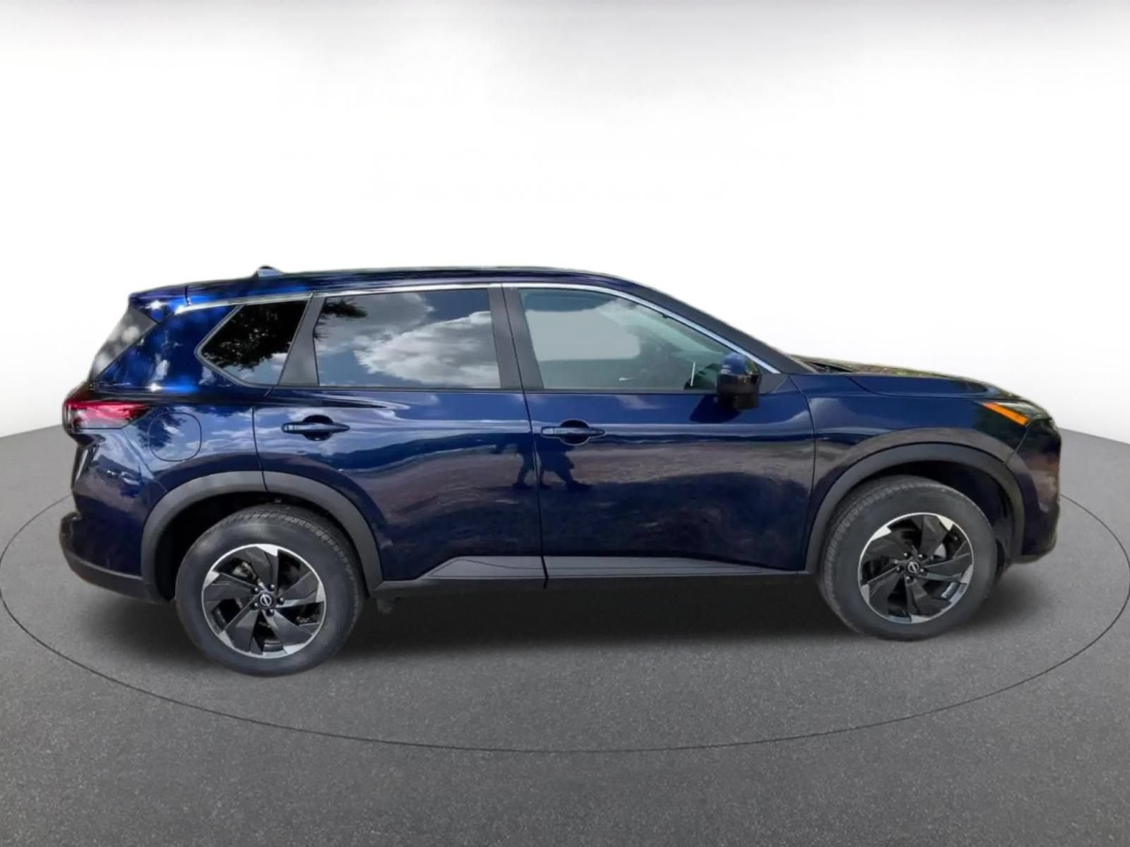 Thumbnail: 2025 Nissan Rogue - 16