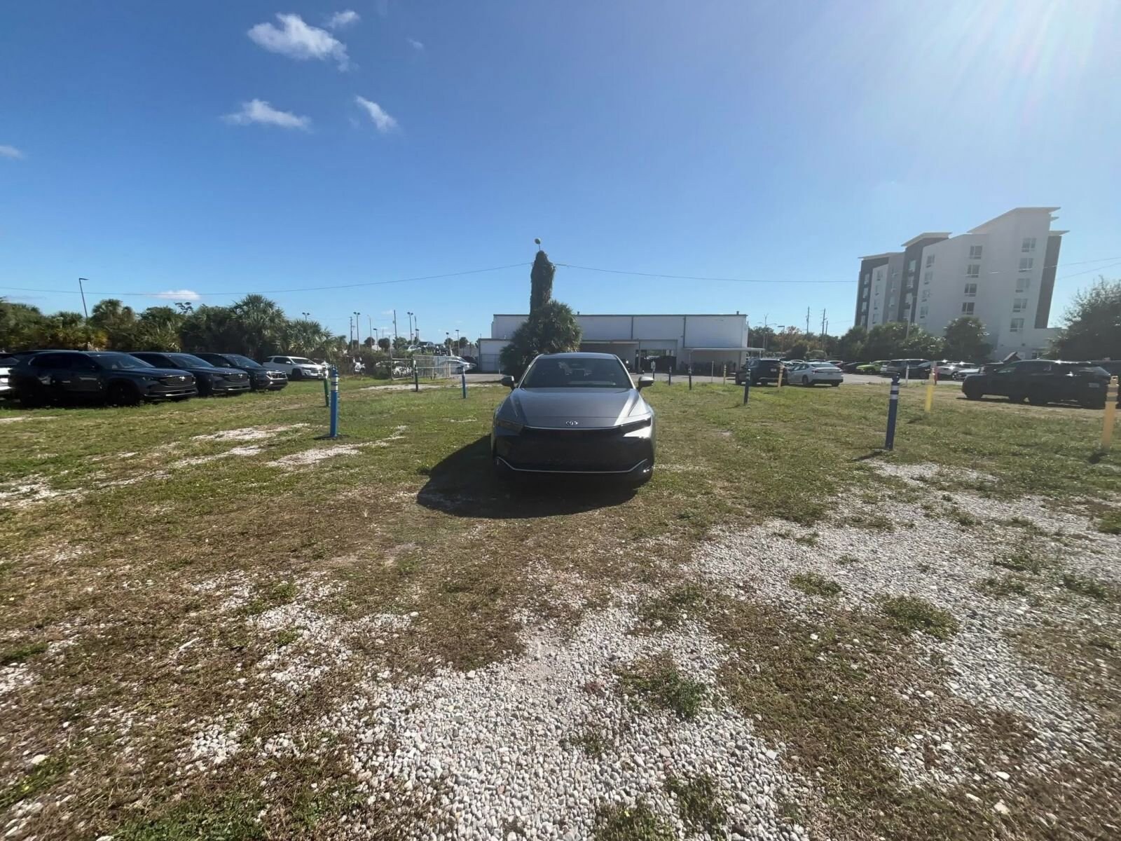 Thumbnail: 2025 Toyota Crown - 16