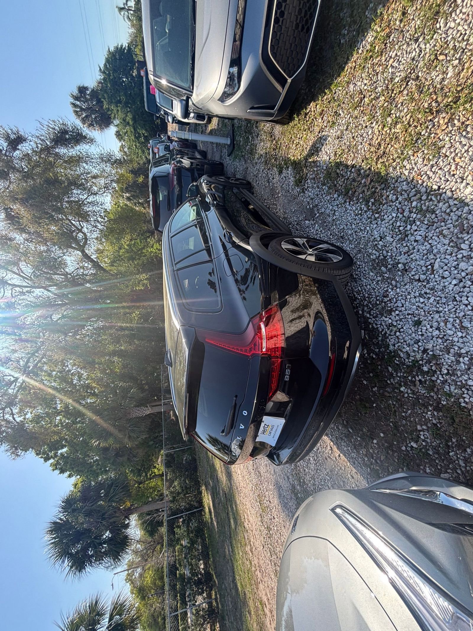 Thumbnail: 2025 Volvo S60 - 8