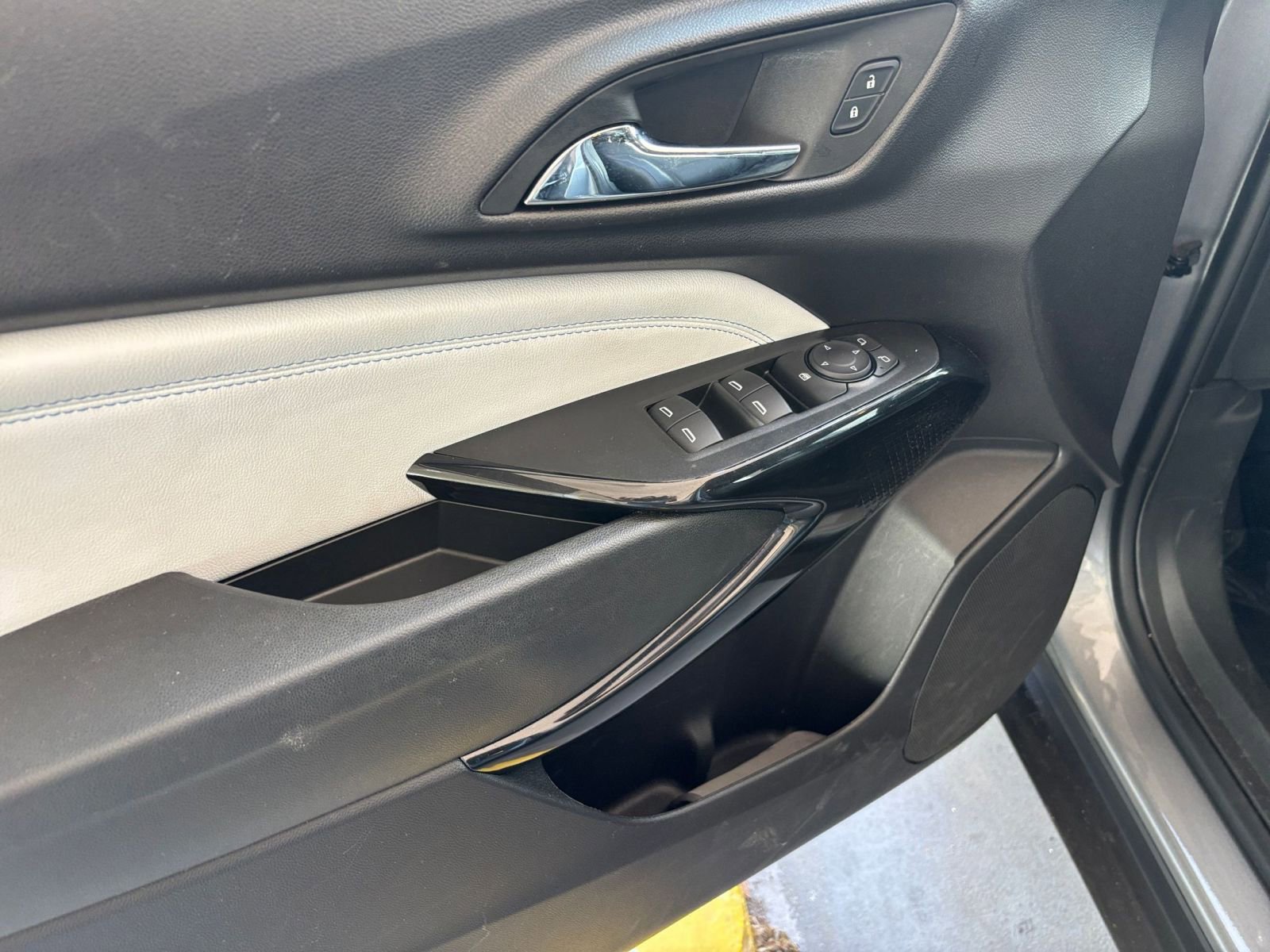 Thumbnail: 2025 Chevrolet Trax - 21