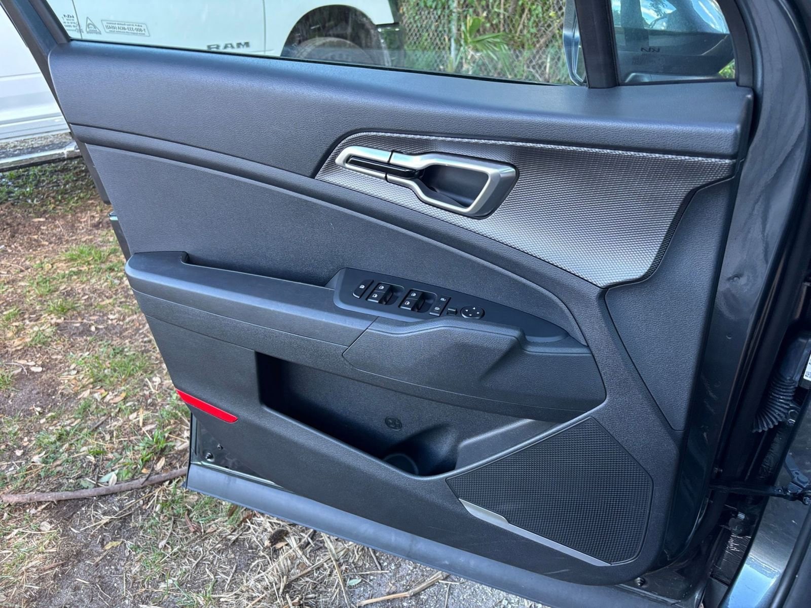 Thumbnail: 2025 Kia Sportage - 20