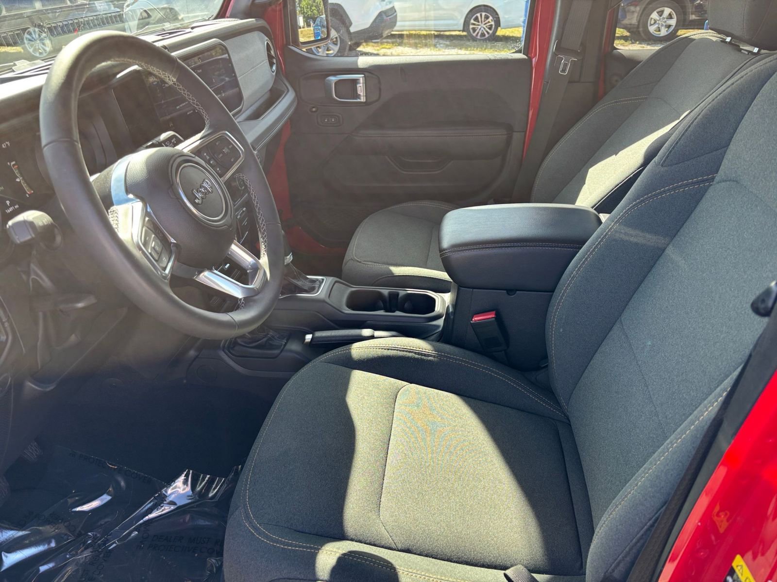 Thumbnail: 2025 Jeep Wrangler - 27