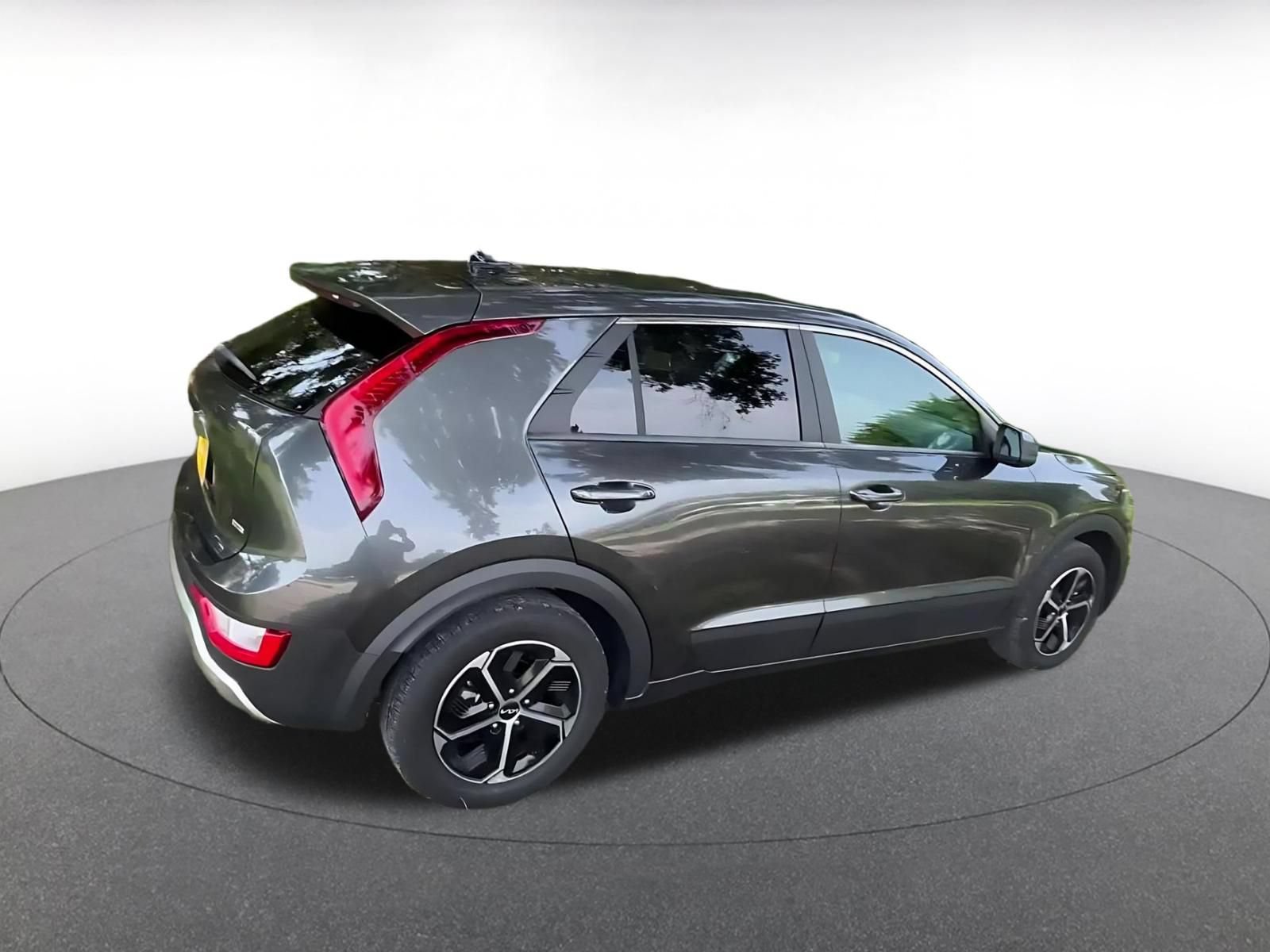 Thumbnail: 2026 Kia Niro - 14
