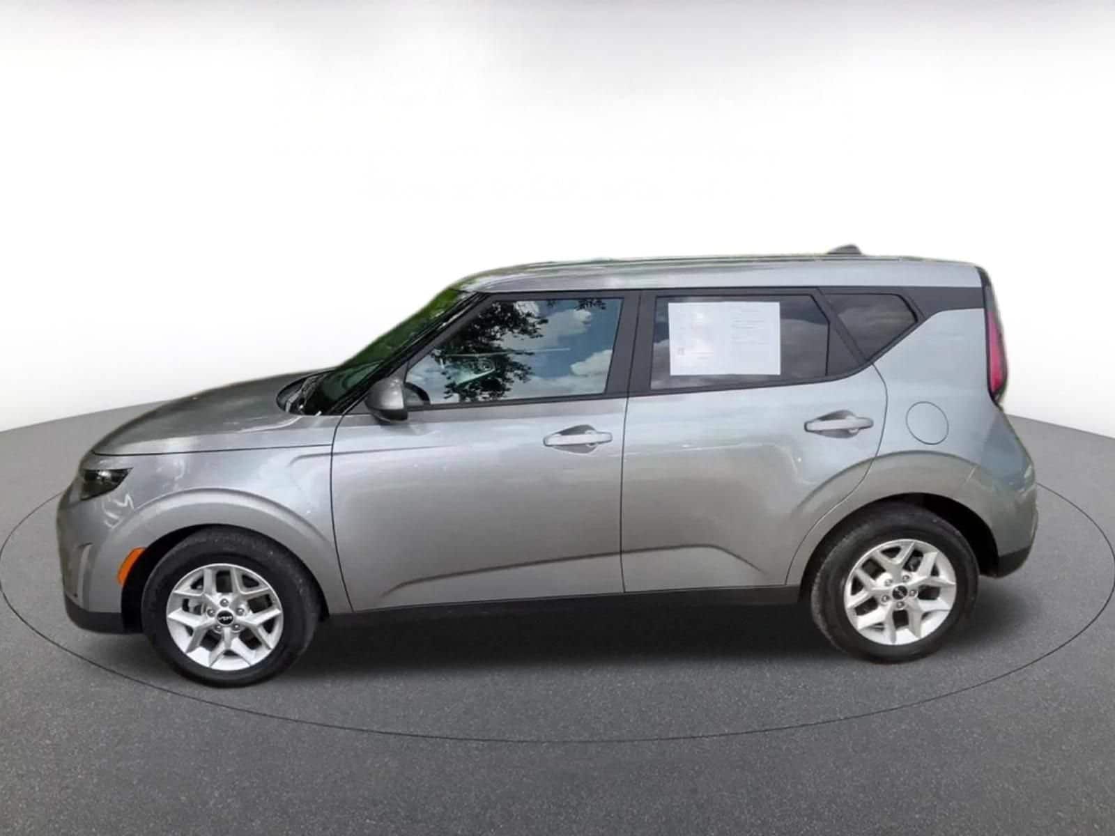 Thumbnail: 2025 Kia Soul - 8