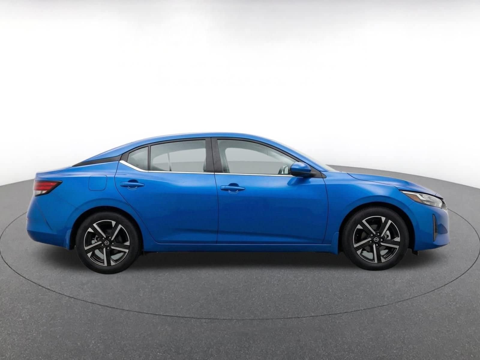 Thumbnail: 2025 Nissan Sentra - 14