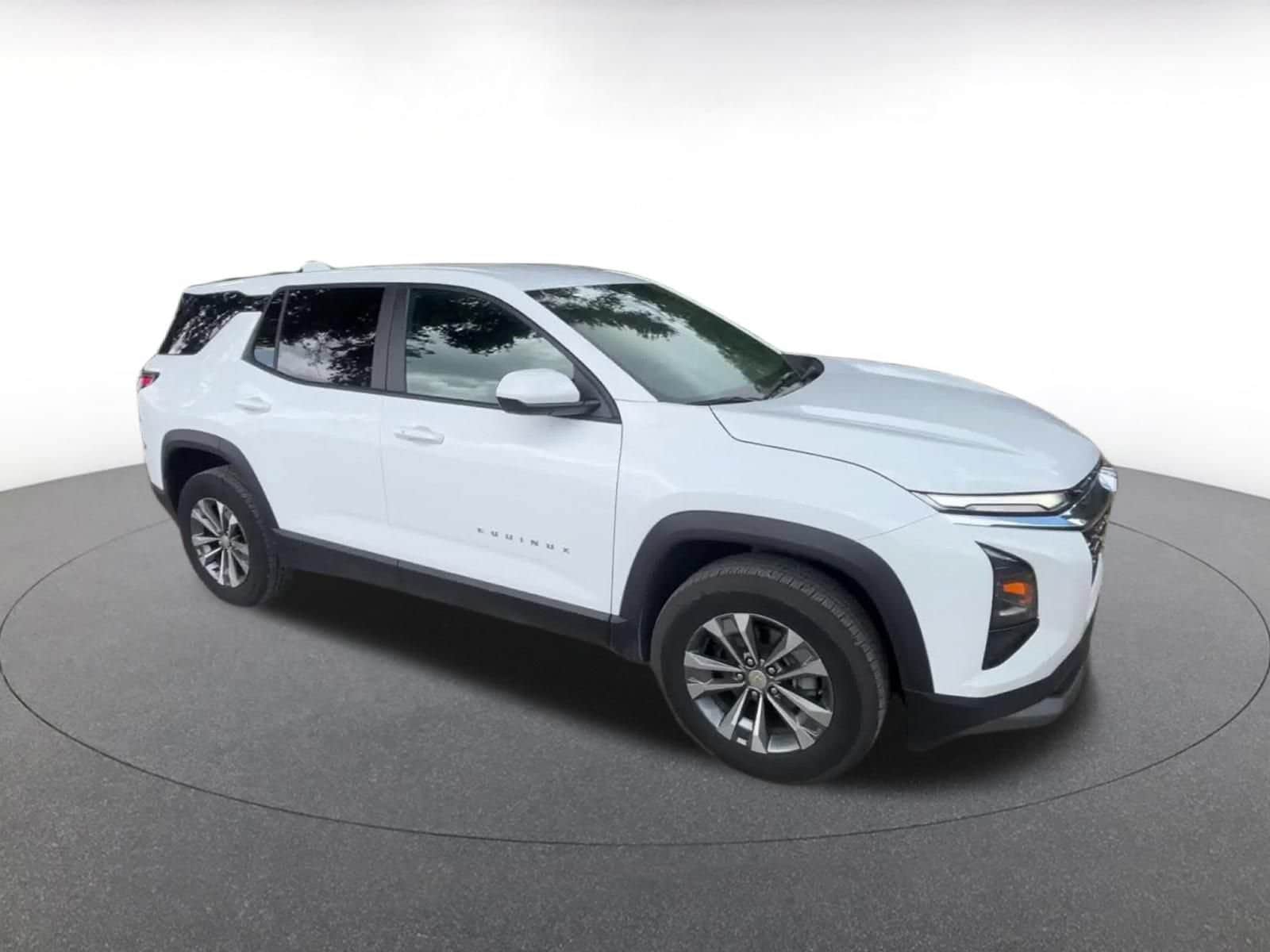 Thumbnail: 2025 Chevrolet Equinox - 2