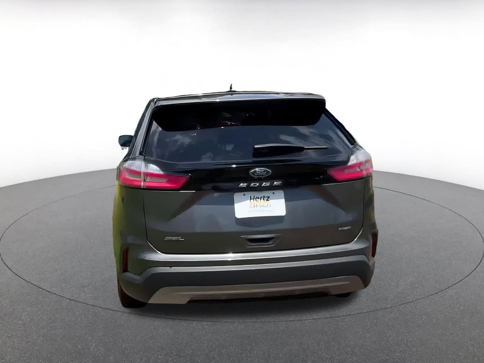 Thumbnail: 2023 Ford Edge - 12